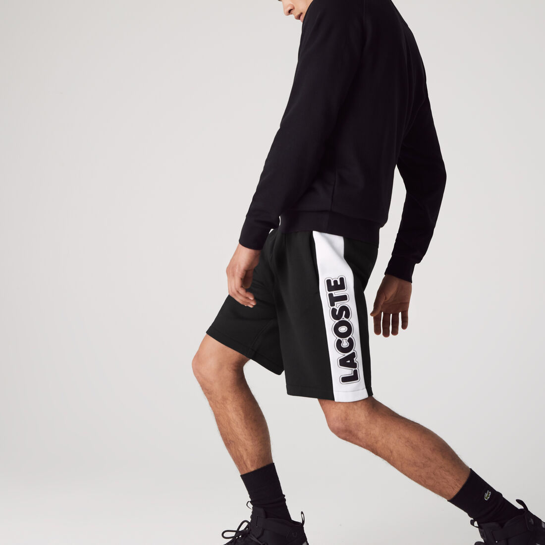 Men's Lacoste SPORT Contrast Band Fleece Shorts Men's Lacoste SPORT Contrast Band Fleece Shorts