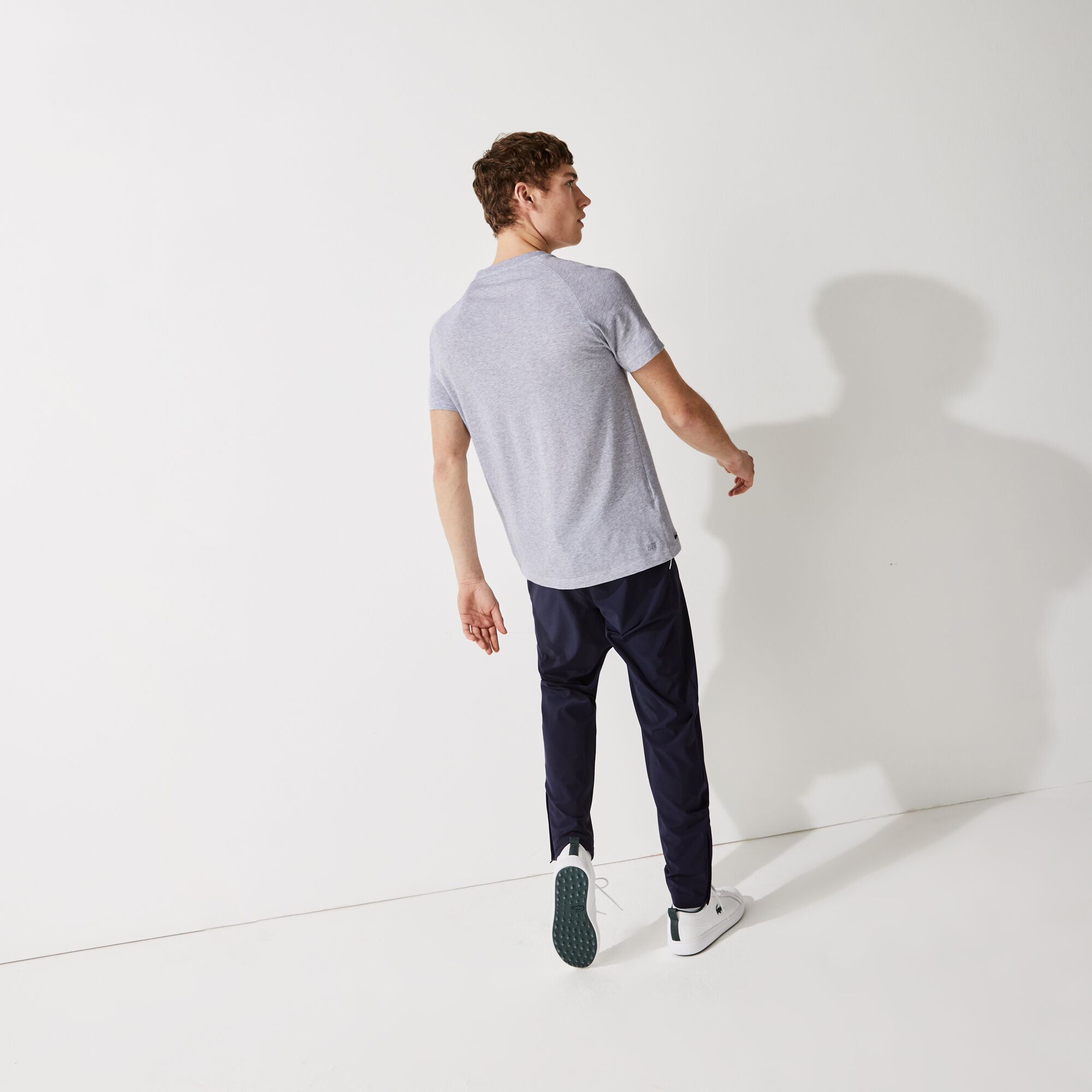 تي شيرت مسامي قطني للجولف للرجال مع تصميم ثلاثي الأبعاد مجموعة Lacoste SPORT تي شيرت مسامي قطني للجولف للرجال مع تصميم ثلاثي الأبعاد مجموعة Lacoste SPORT