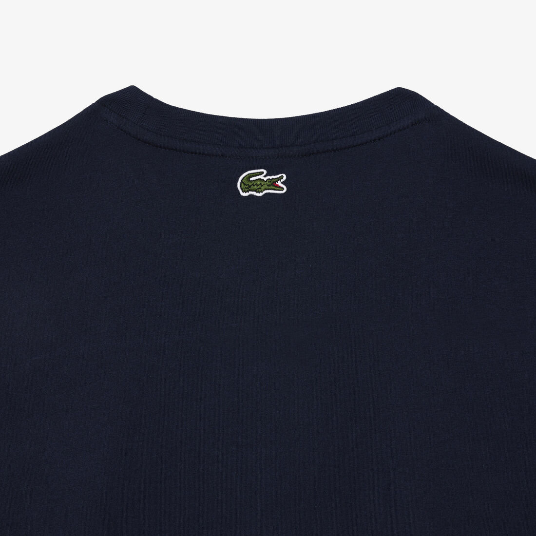 تي شيرت جاكار بنقشة شعار الماركة بقصّة عادية تي شيرت جاكار بنقشة شعار الماركة بقصّة عادية