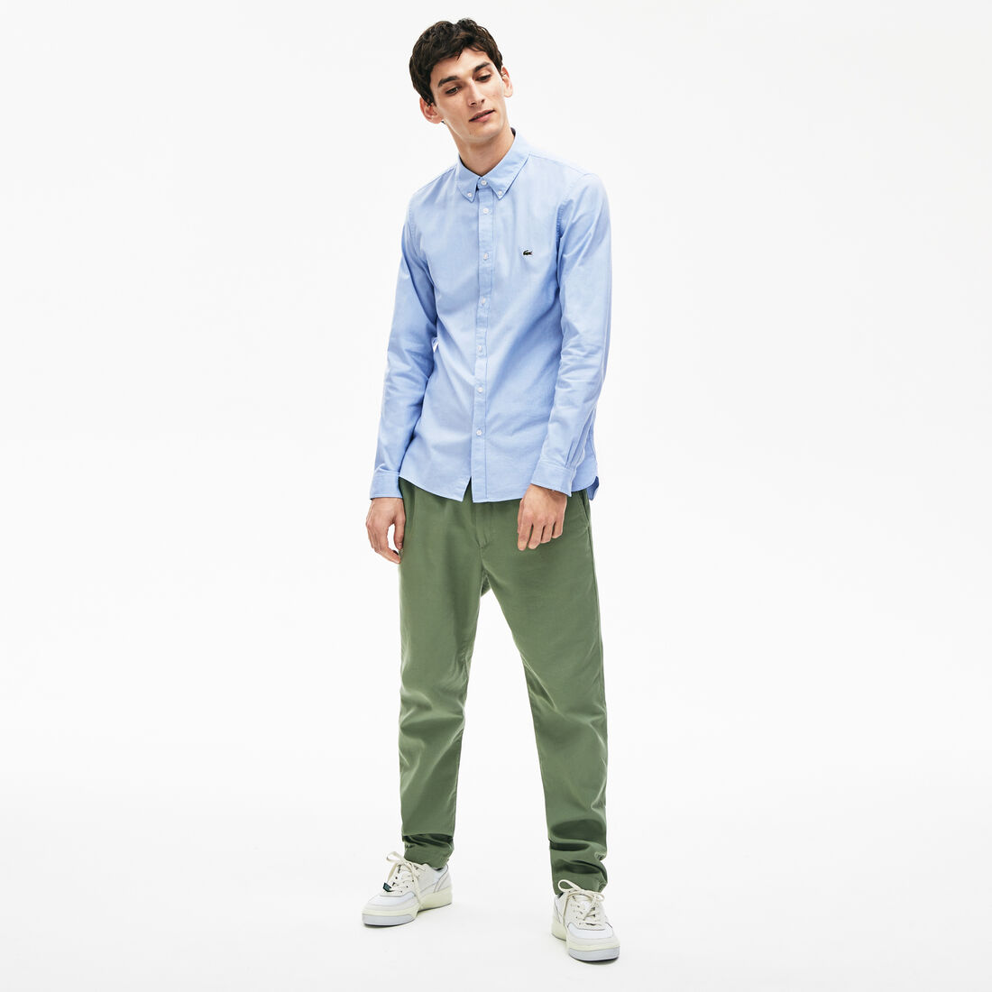 قميص للرجال ذو قصة ضيقة من قطن أوكسفورد المرن قميص للرجال ذو قصة ضيقة من قطن أوكسفورد المرن