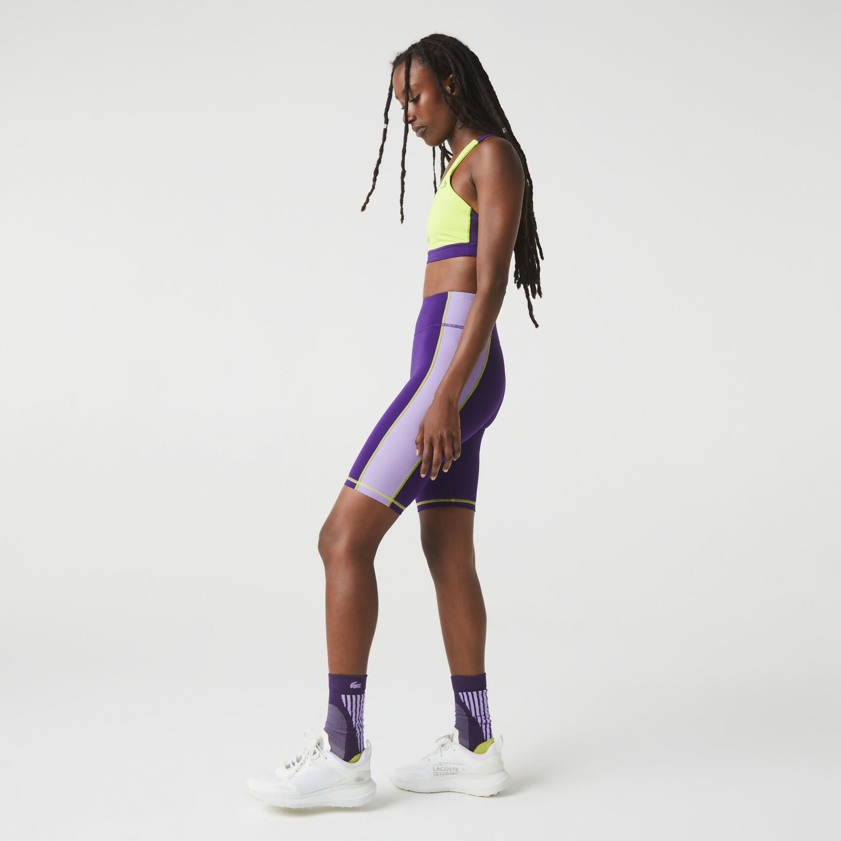 شورت بايكر من مجموعة Lacoste SPORT للنساء شورت بايكر من مجموعة Lacoste SPORT للنساء