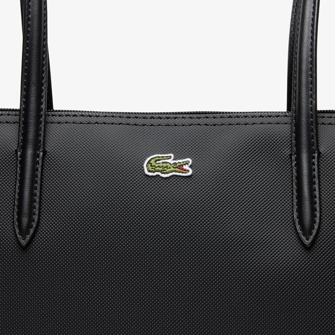حقيبة تسوق كبيرة من طراز L.12.12 حقيبة تسوق كبيرة من طراز L.12.12