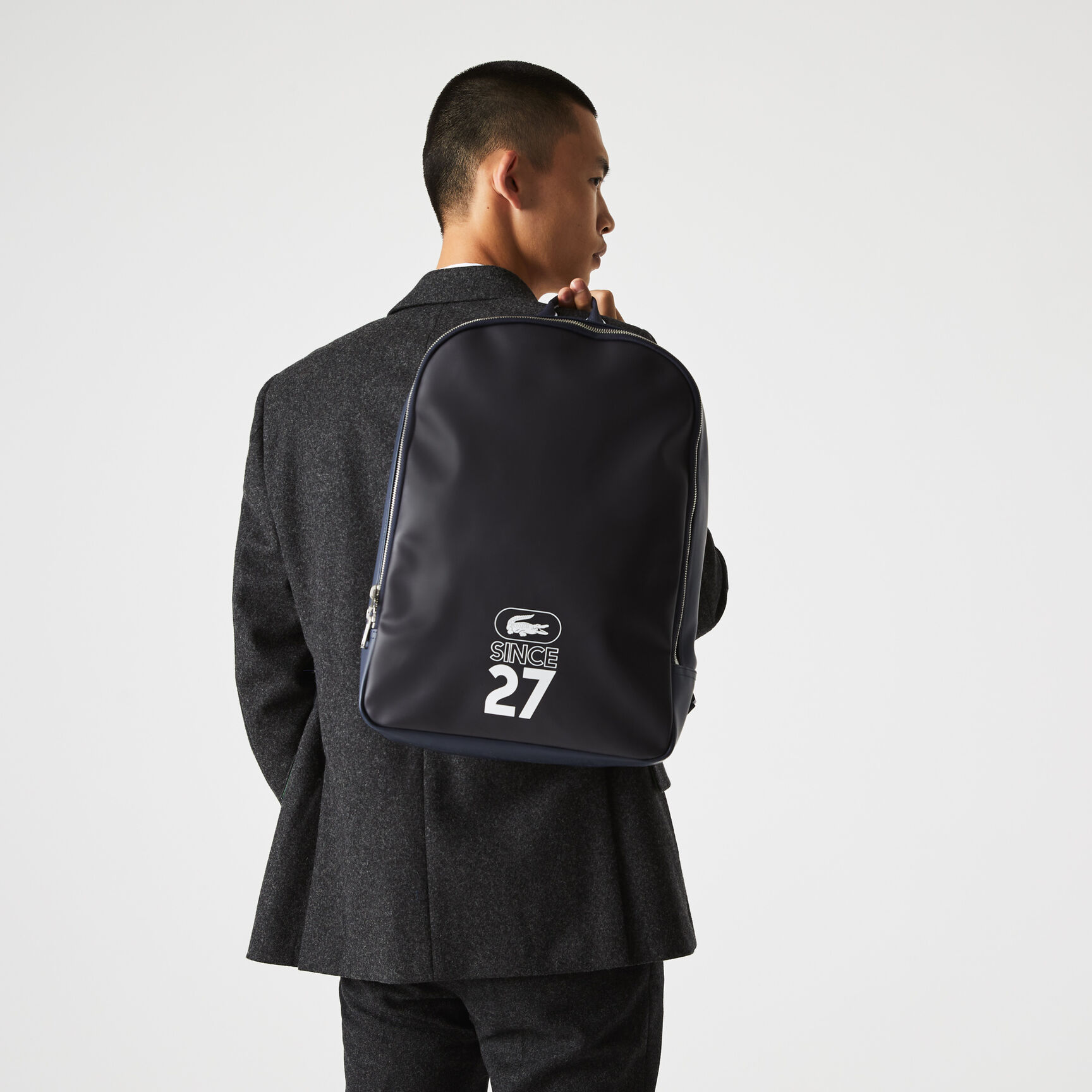 حقيبة ظهر من القماش الكتاني للرجال عام 1927 حقيبة ظهر من القماش الكتاني للرجال عام 1927