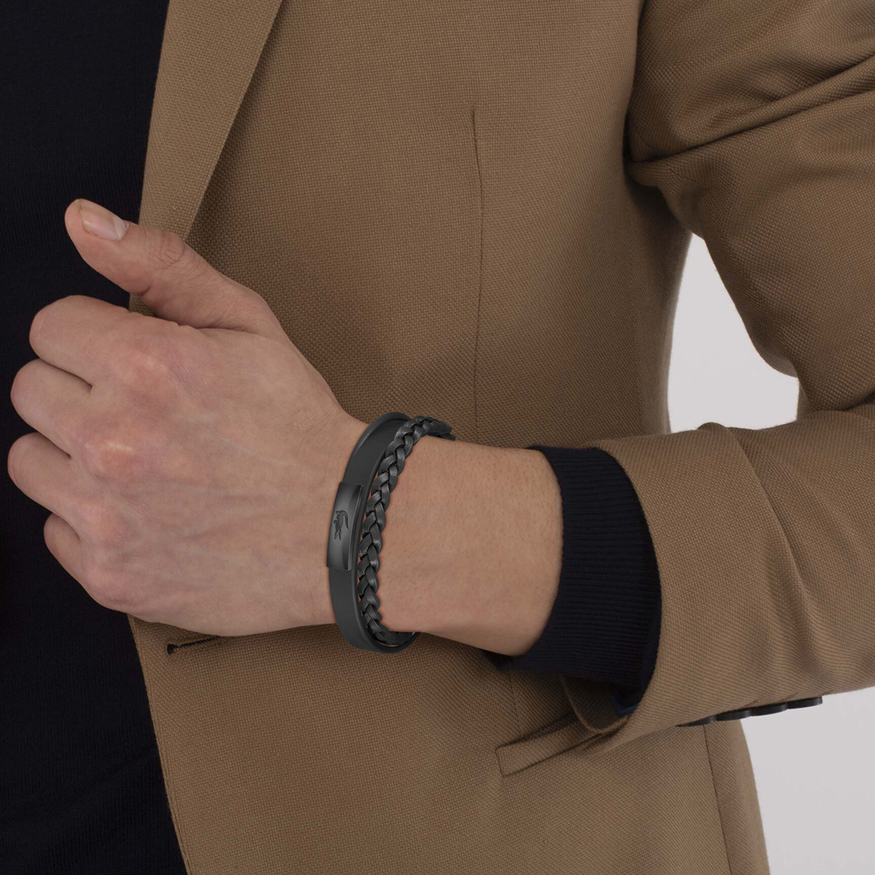 سوار فيوجن الجلدي