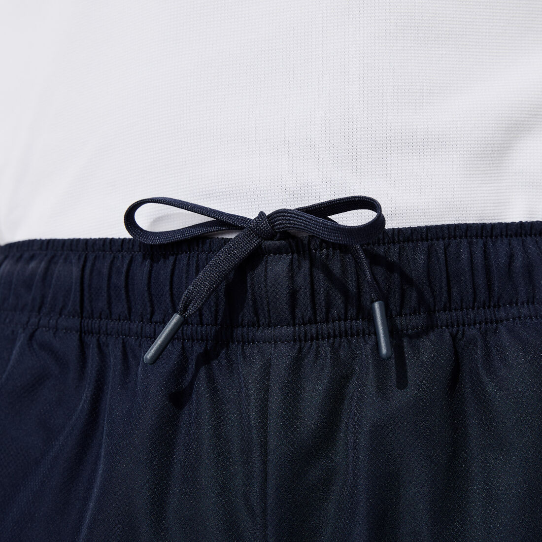 شورت بأشرطة جانبية وشعار الماركة للرجال مجموعة Lacoste SPORT شورت بأشرطة جانبية وشعار الماركة للرجال مجموعة Lacoste SPORT