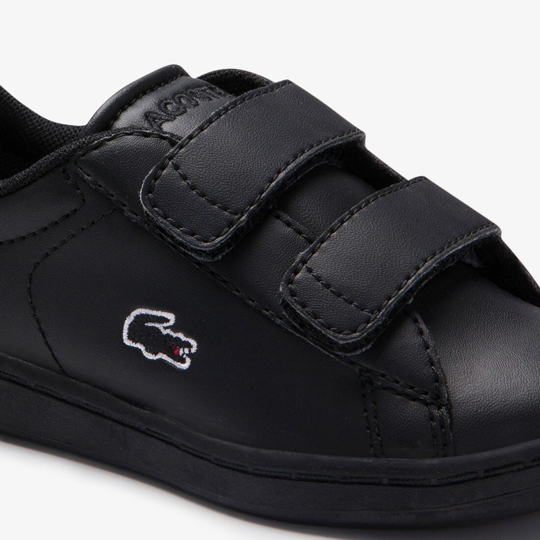 حذاء رياضي للأطفال من مواد اصطناعية وبطانة من النسيج الشبكي بلون متناغم من مجموعة Carnaby Evo حذاء رياضي للأطفال من مواد اصطناعية وبطانة من النسيج الشبكي بلون متناغم من مجموعة Carnaby Evo