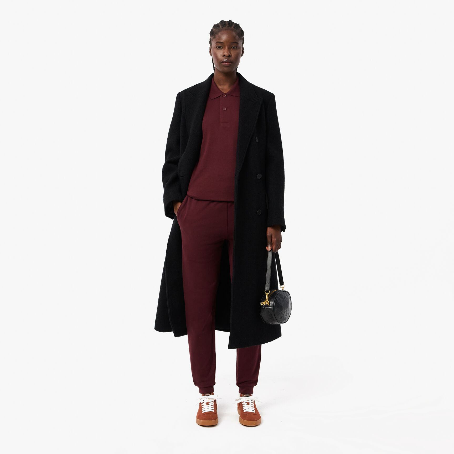 بنطال رياضي بساق مدببة بنطال رياضي بساق مدببة