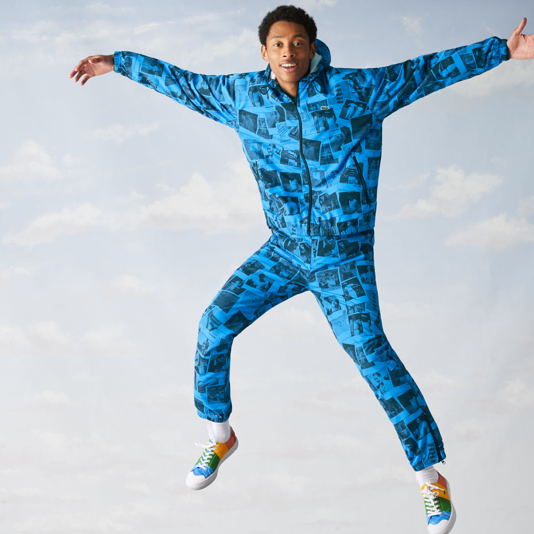 جاكيت بسحاب للجنسين من مجموعة Lacoste LIVE و Polaroid