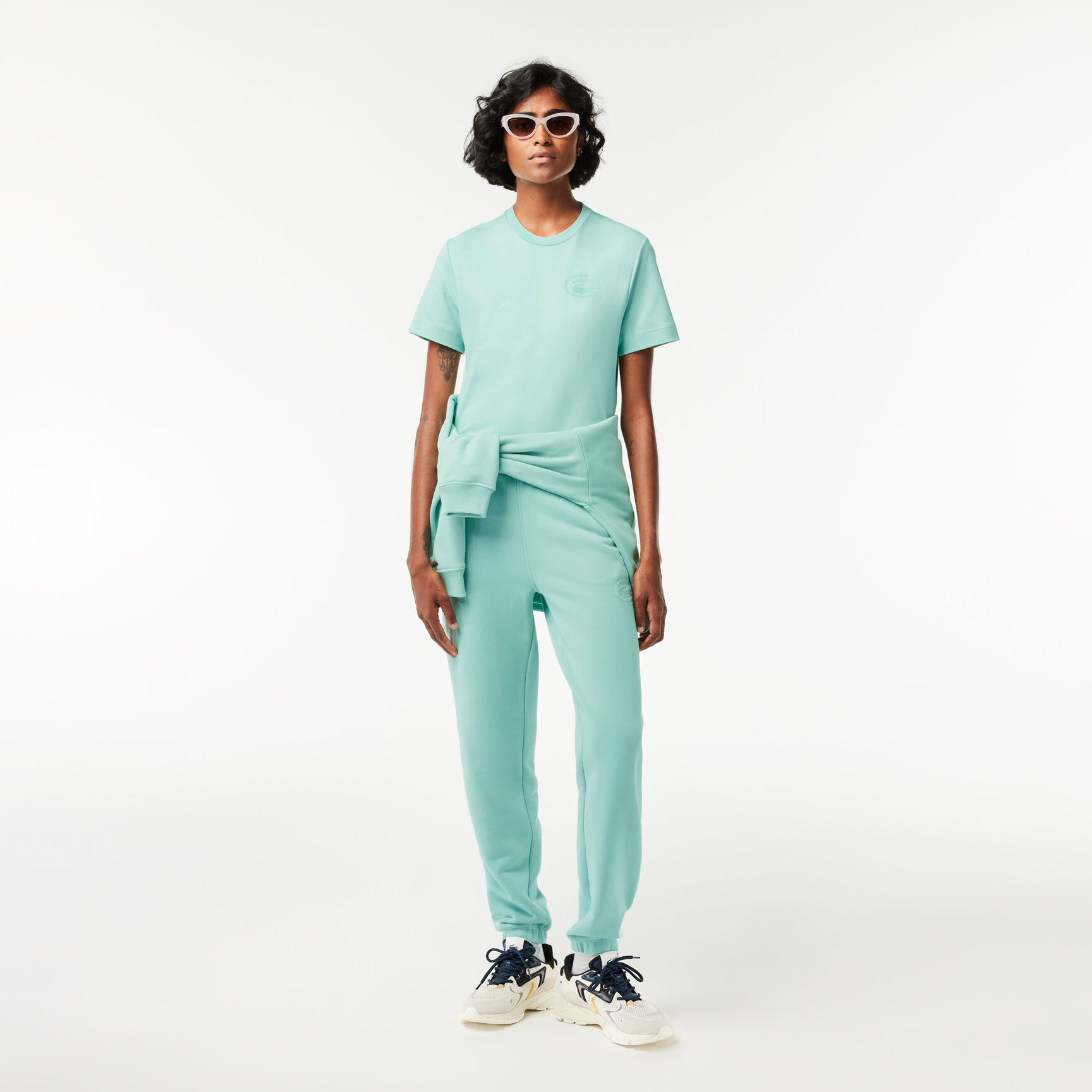 تي شيرت لاكوست جيرسيه قطن بطبعة شعار واسم الماركة تي شيرت لاكوست جيرسيه قطن بطبعة شعار واسم الماركة