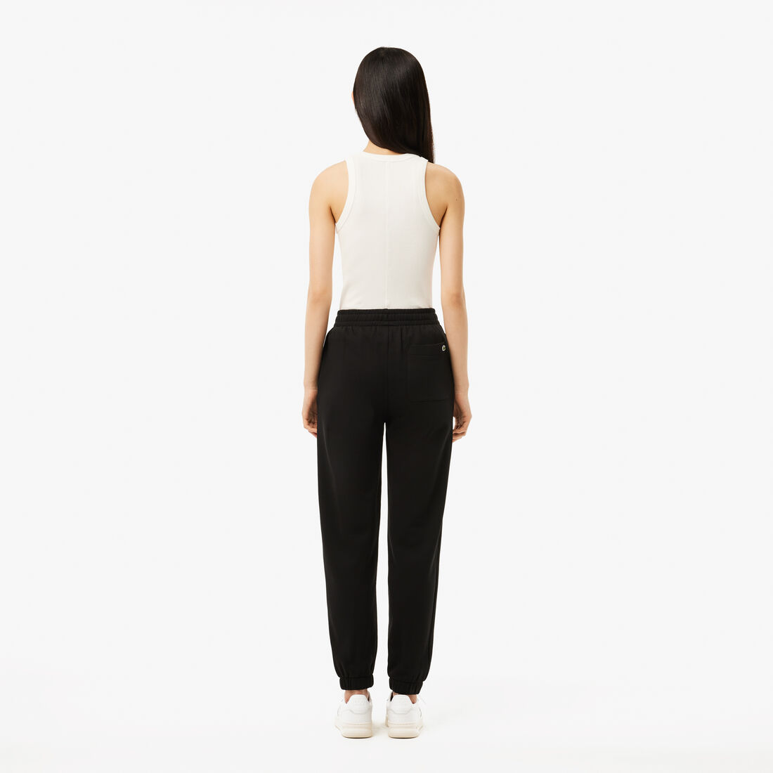 بنطال رياضي بشعار الماركة بنطال رياضي بشعار الماركة