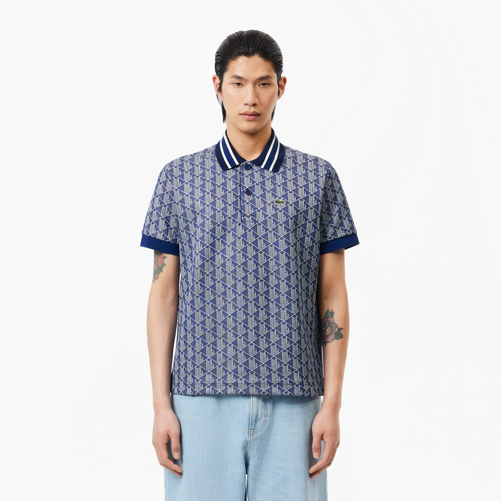 قميص بولو كلاسيكي بقصّة كلاسيكية من قماش الجاكار أحادي اللون