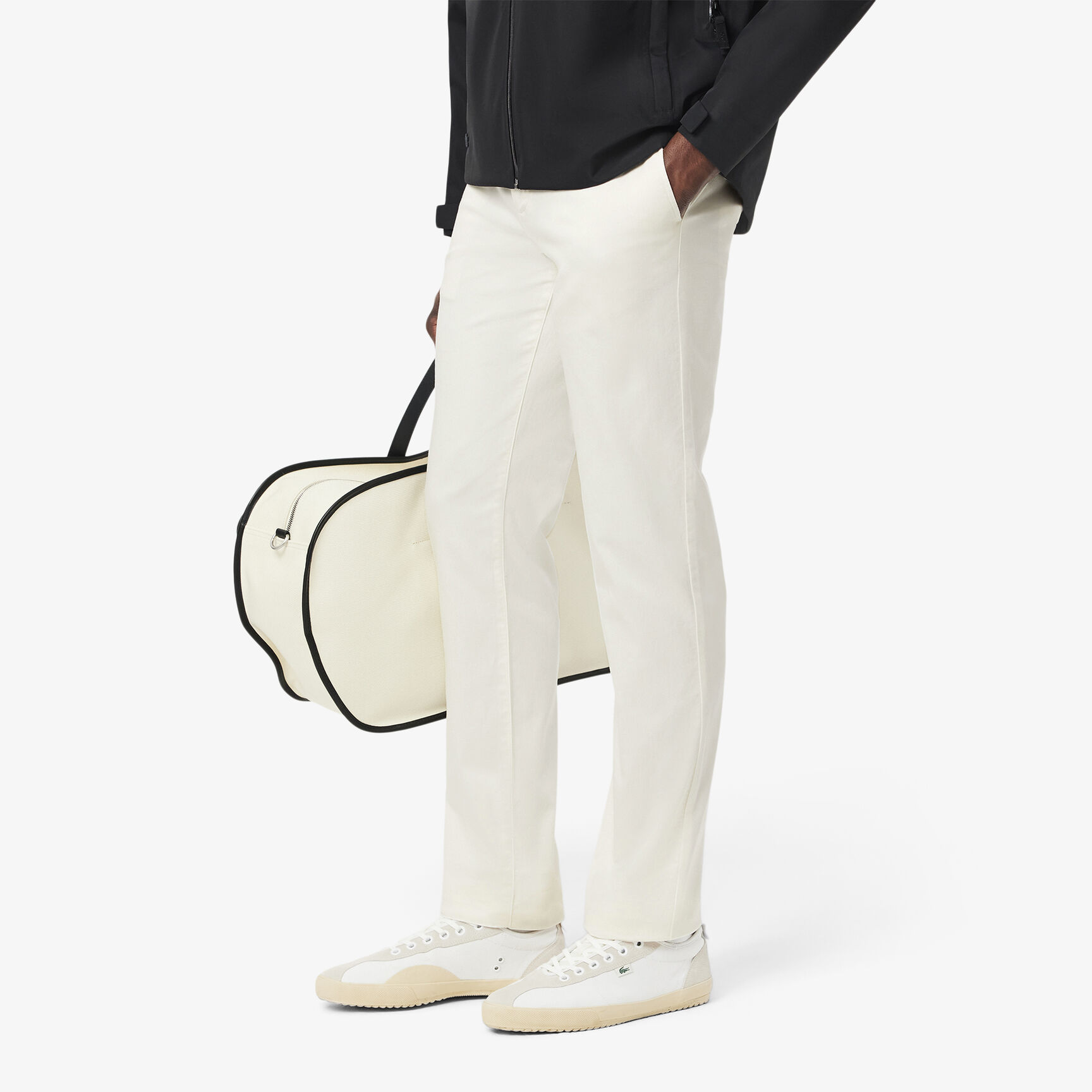 بنطال تشينو قطني مطاطي بقصّة ضيقة بنطال تشينو قطني مطاطي بقصّة ضيقة