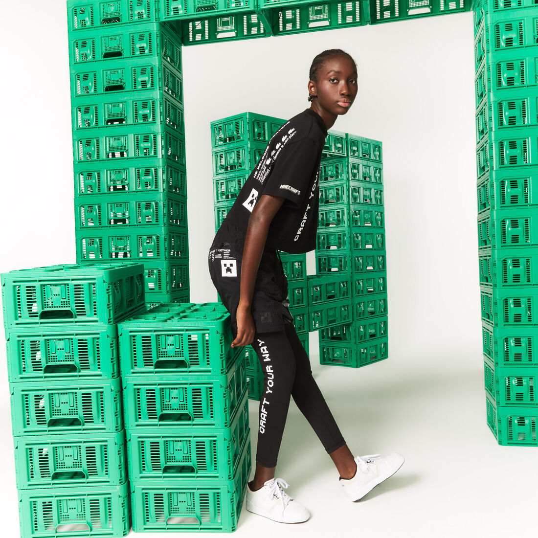 تيشيرت قطن عضوي قصير للنساء مجموعة Lacoste L!VE x Minecraft تيشيرت قطن عضوي قصير للنساء مجموعة Lacoste L!VE x Minecraft