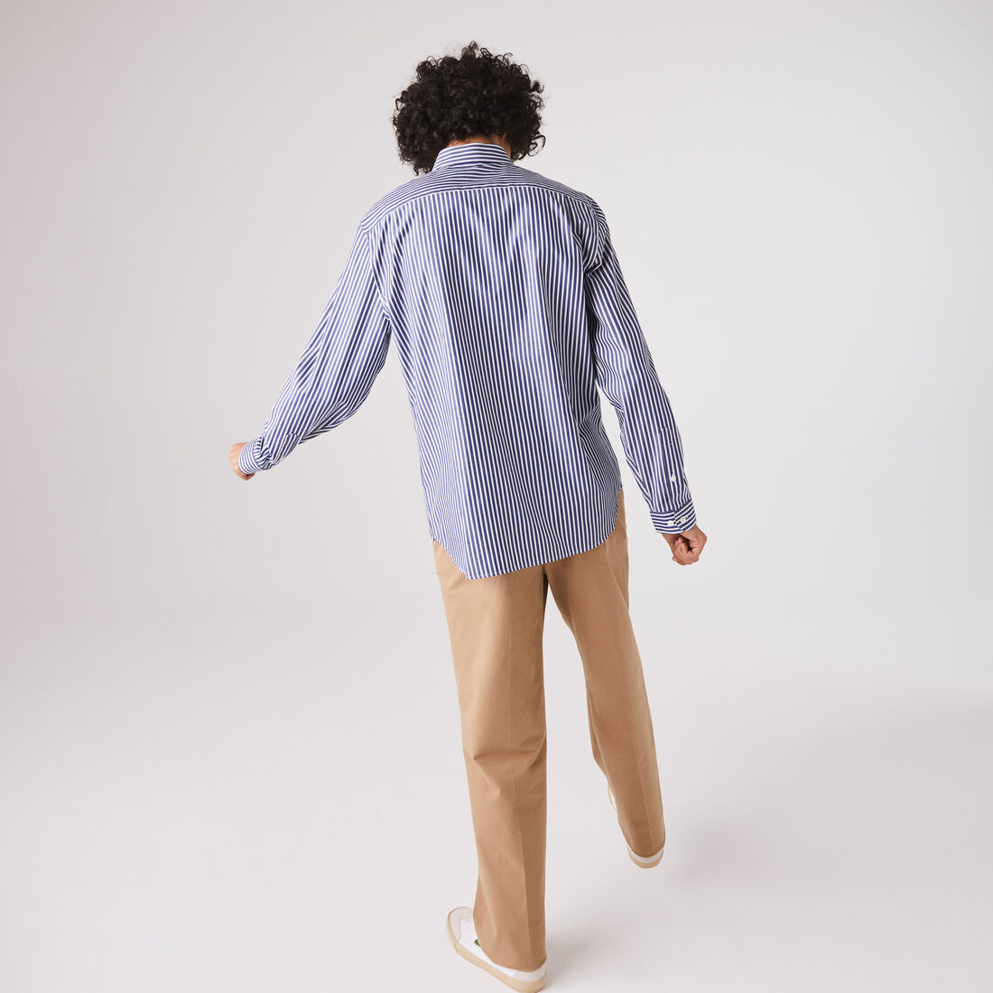 قميص قطن مخطط بقصة عادية للرجال قميص قطن مخطط بقصة عادية للرجال