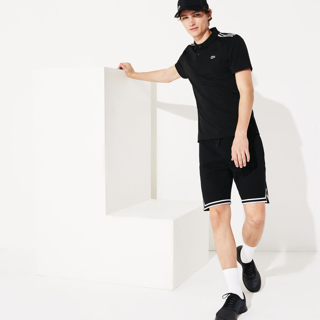 Men's Lacoste SPORT Paneled Ultra-Light Cotton Polo Shirt Men's Lacoste SPORT Paneled Ultra-Light Cotton Polo Shirt