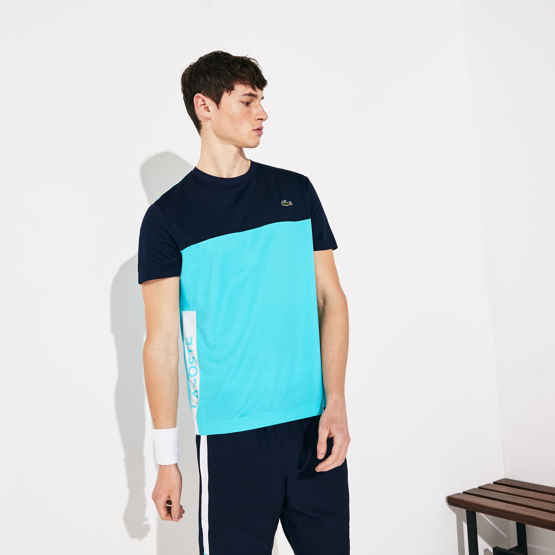 لاكوست قميص تي شيرت من البيكيه المسامي متعدد الألوان من مجموعة lacoste sport للرجال