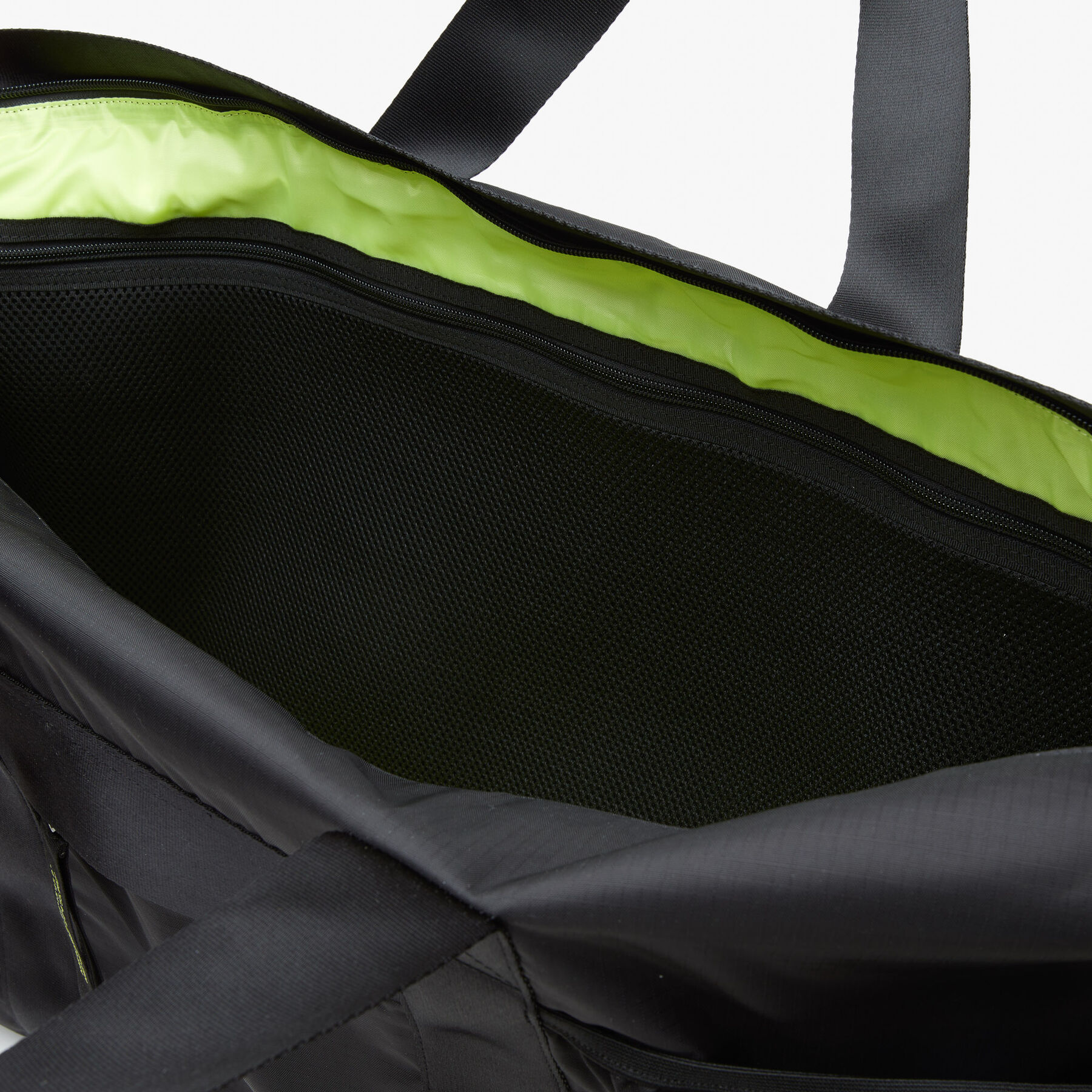 Unisex Lacoste Contrast Branded Weekend Bag unisex lacoste contrast branded weekend bag