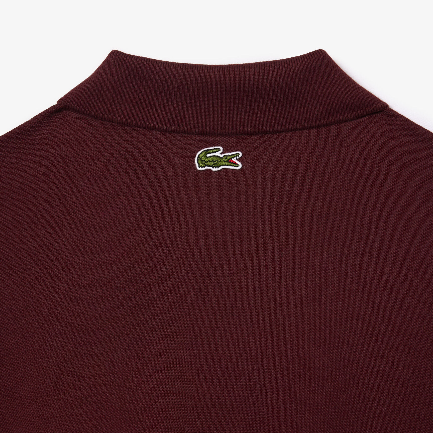 قميص بولو كلاسيكي بطباعة مميزة مقاس L.12.12 قميص بولو كلاسيكي بطباعة مميزة مقاس L.12.12