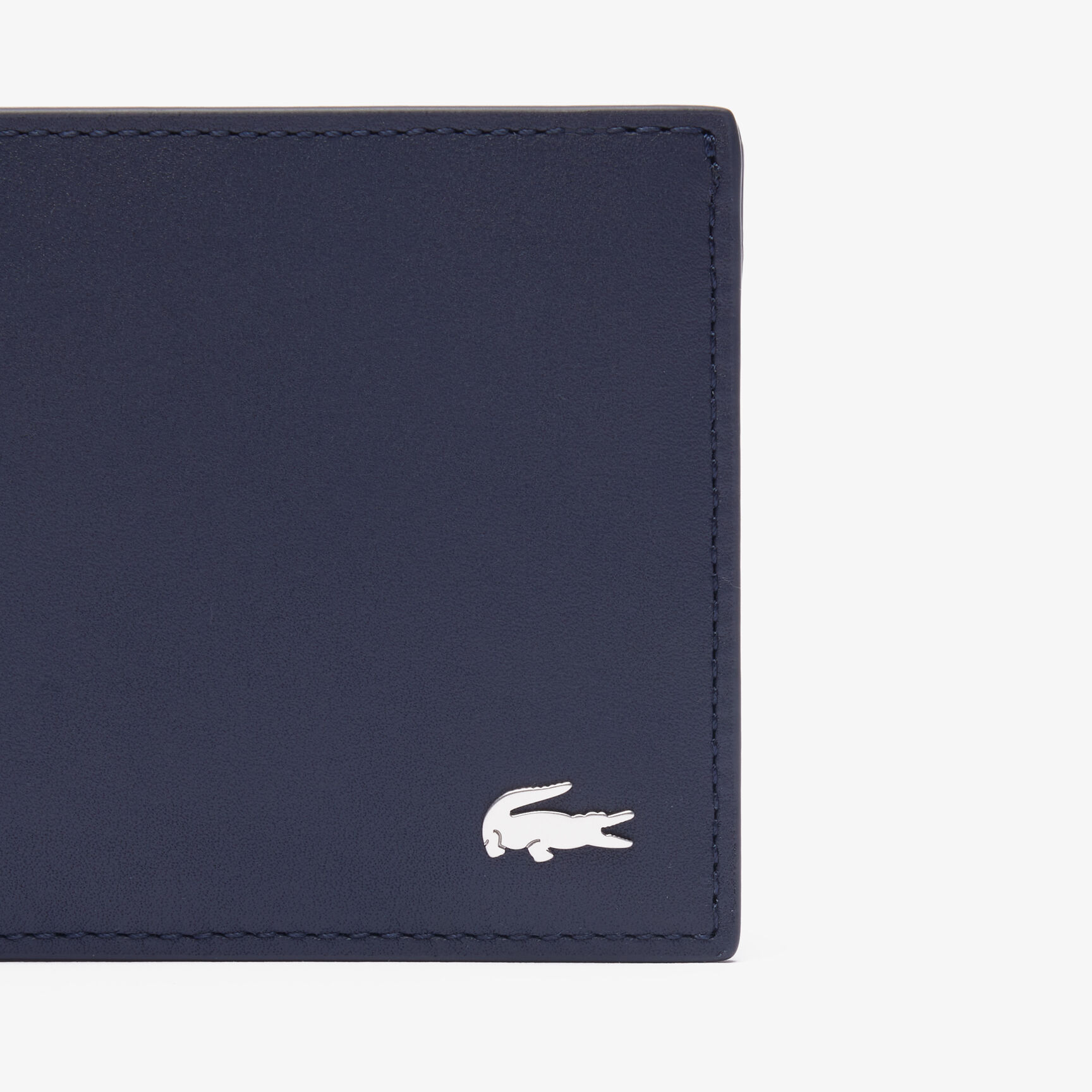 محفظة فيتزجيرالد ثنائية الطيّ بفتحة لبطاقة الهوية جلد للرجال محفظة فيتزجيرالد ثنائية الطيّ بفتحة لبطاقة الهوية جلد للرجال