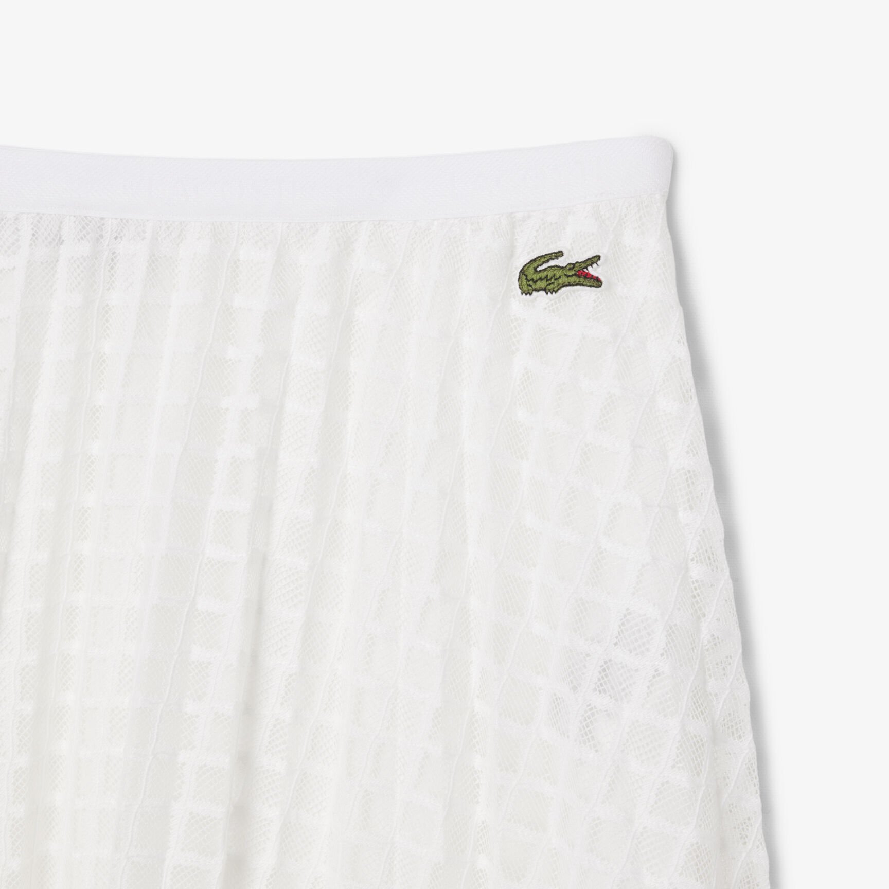 تنورة من الدانتيل مطوية تنورة من الدانتيل مطوية