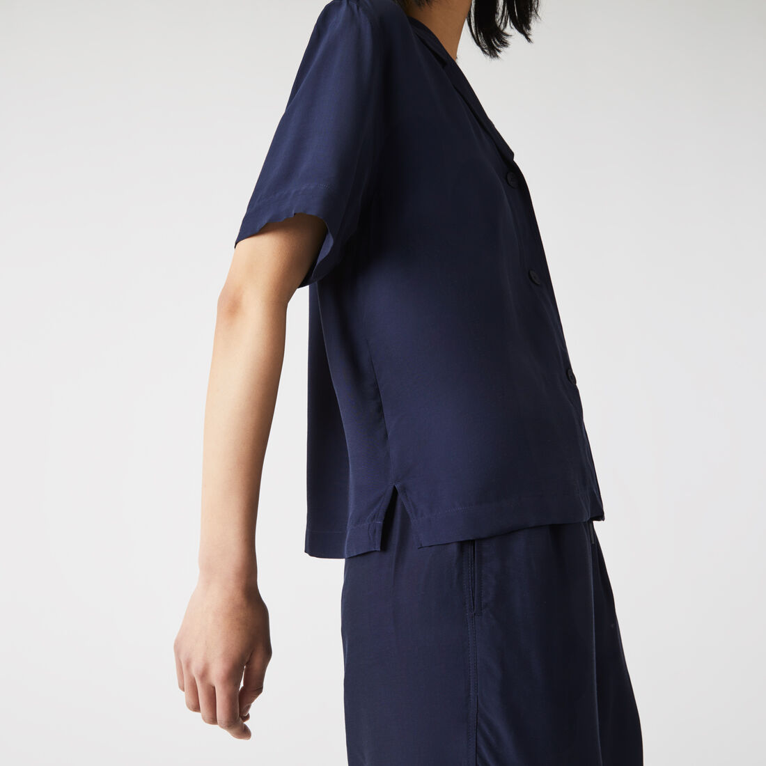 Women’s Hawaiian Fit Lightweight Shirt Women’s Hawaiian Fit Lightweight Shirt