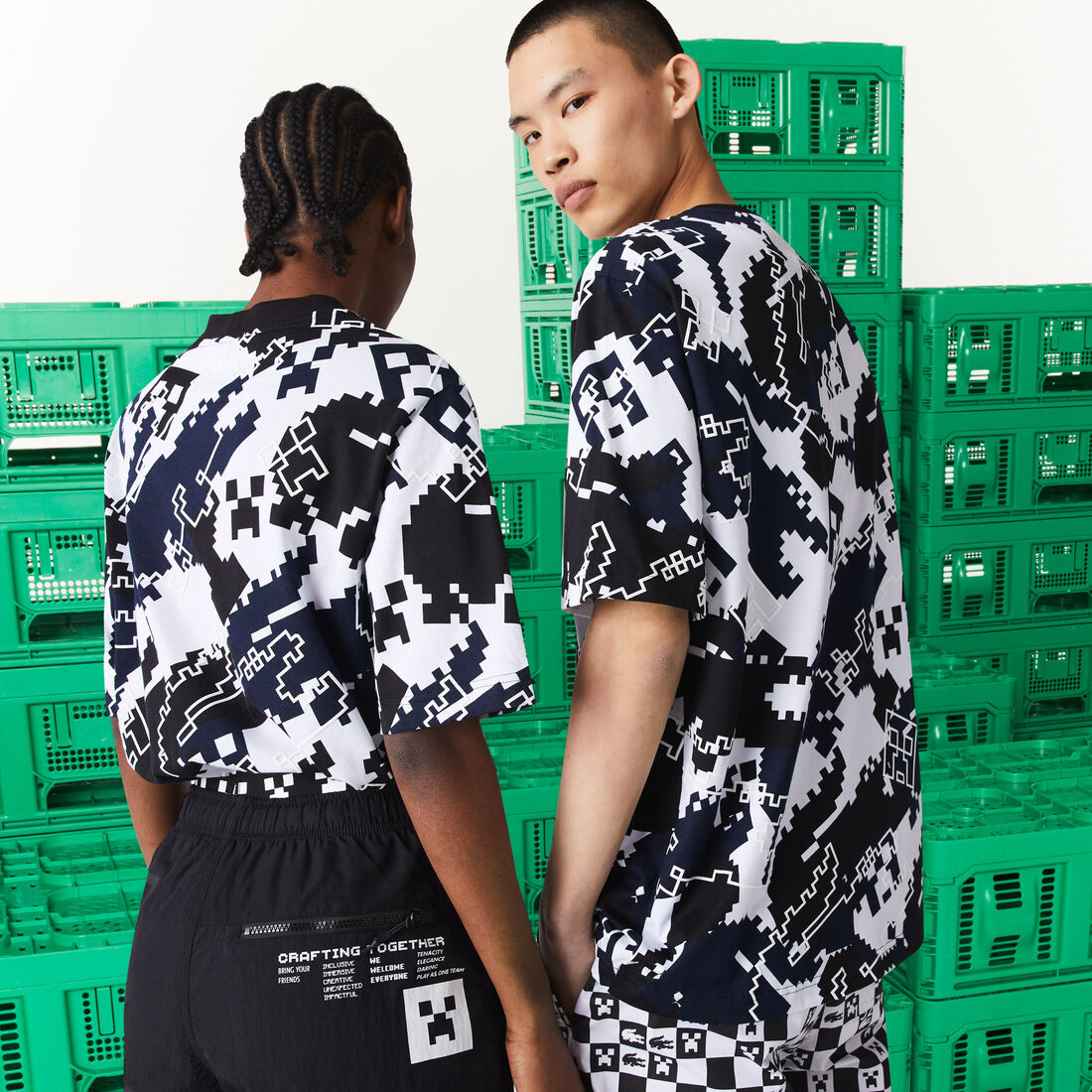 تي شيرت جيرسيه عضوي من Lacoste x Minecraft للجنسين تي شيرت جيرسيه عضوي من Lacoste x Minecraft للجنسين