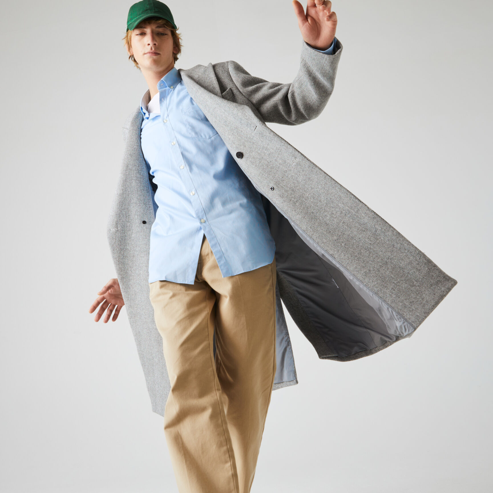 قميص للرجال بقصة عادية من قطن ميني بيكيه قميص للرجال بقصة عادية من قطن ميني بيكيه