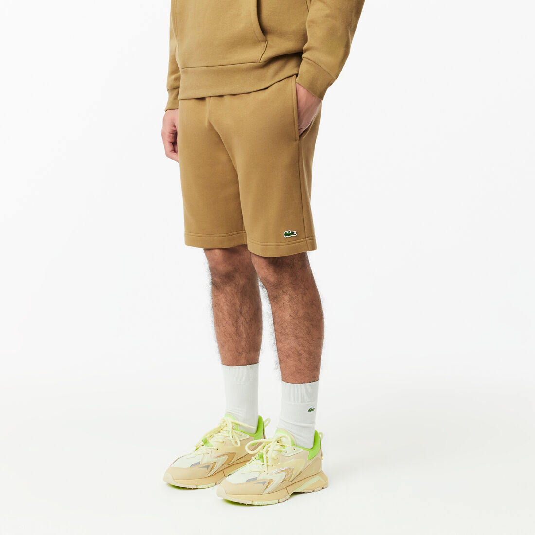 شورت صوف بقصّة عادية شورت صوف بقصّة عادية