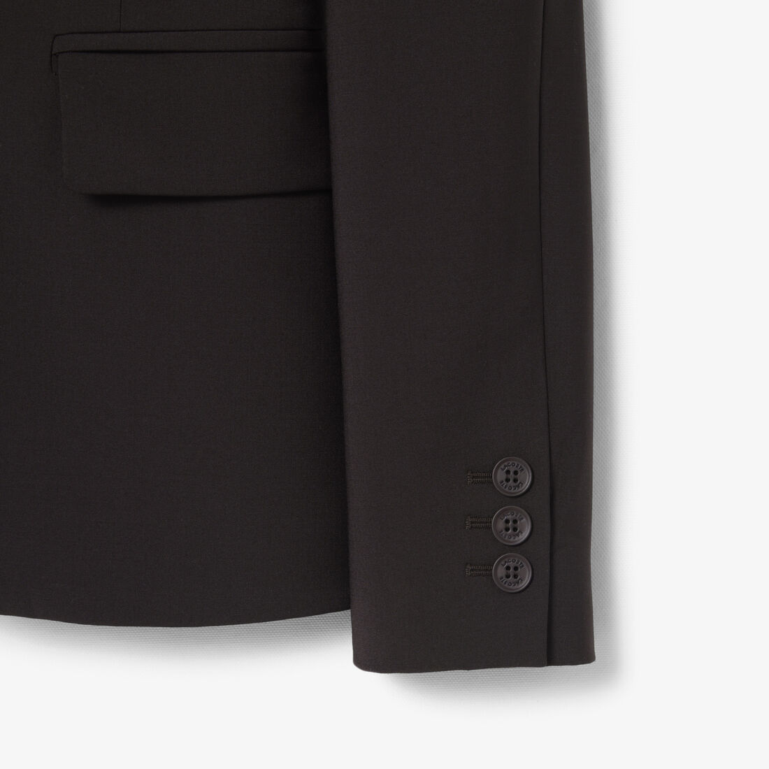 بليزر صوفي ضيق بشعار الماركة مطرز بليزر صوفي ضيق بشعار الماركة مطرز