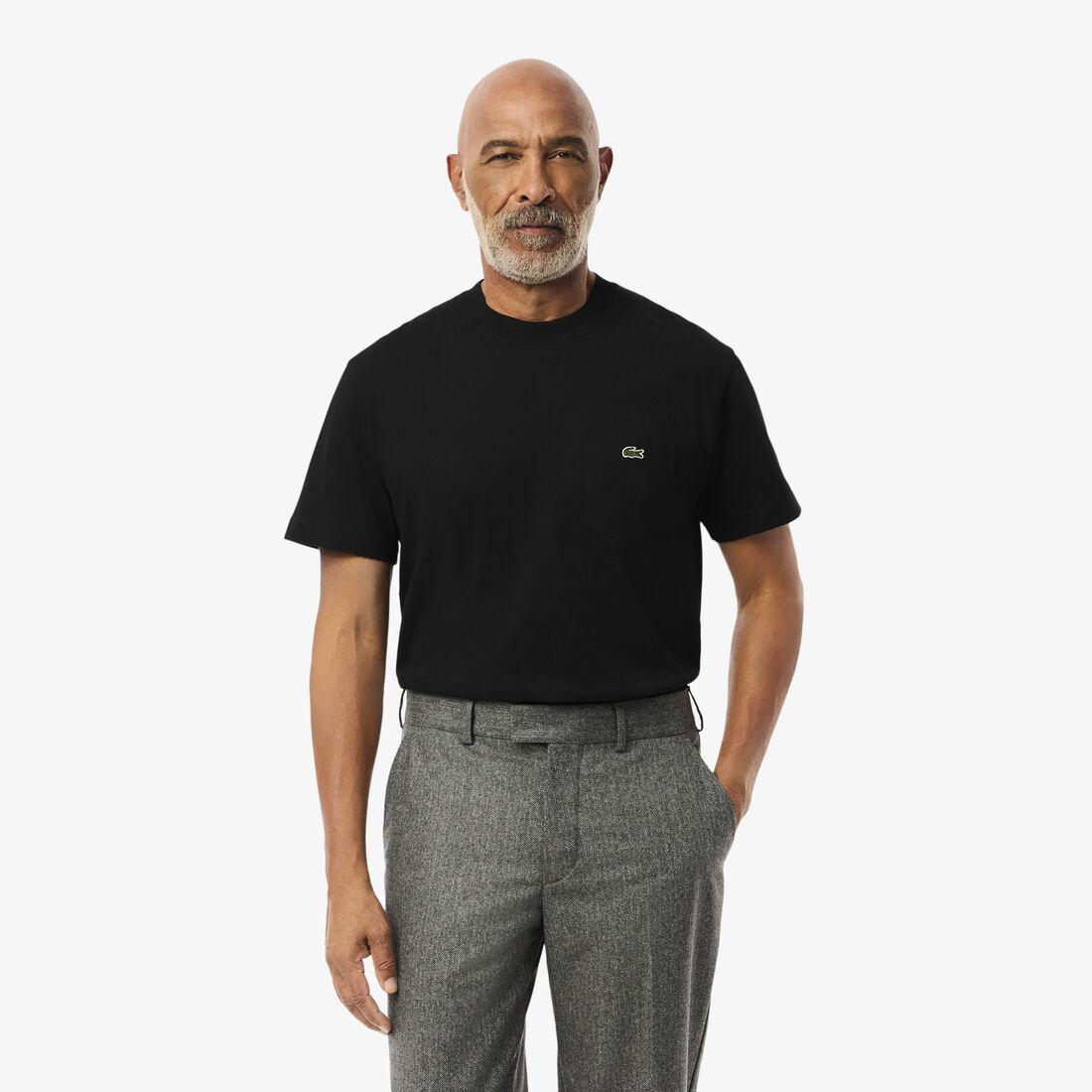 تي شيرت قطني مع جيب على الصدر