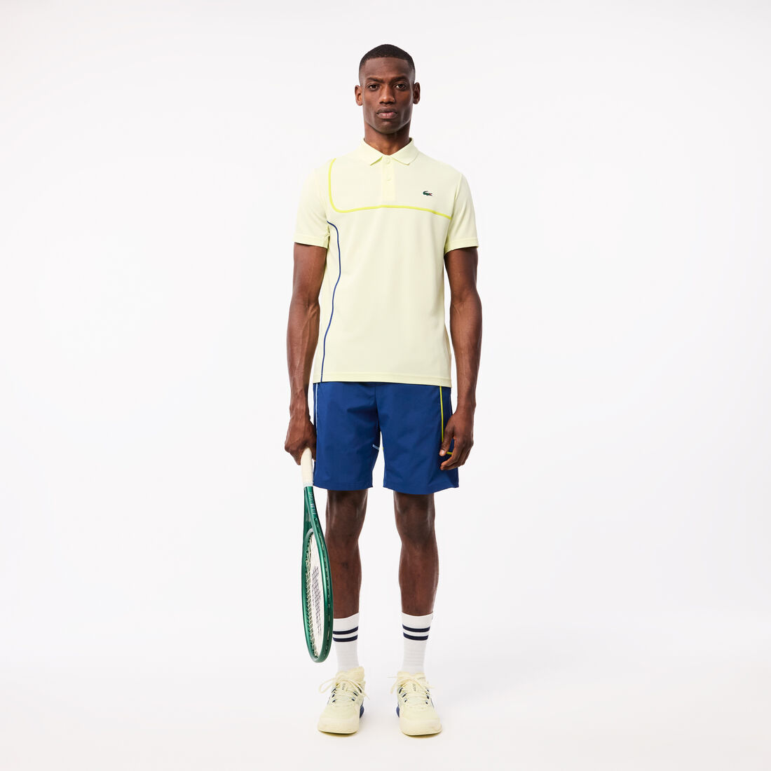 شورت تنس خفيف الوزن غير مُبطن شورت تنس خفيف الوزن غير مُبطن