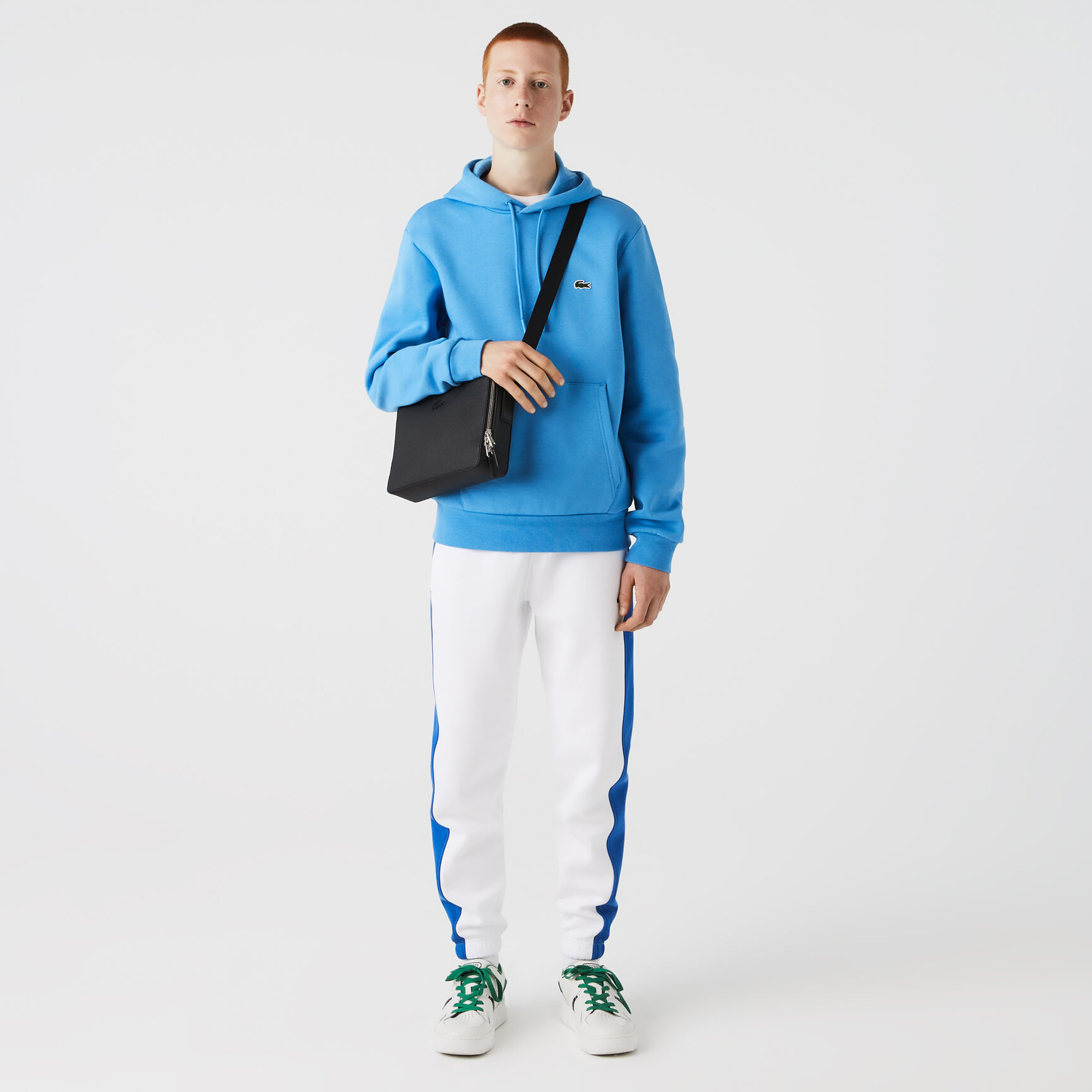 حقيبة كروس شانتاكو من الجلد غير اللامع بسحاب للجنسين