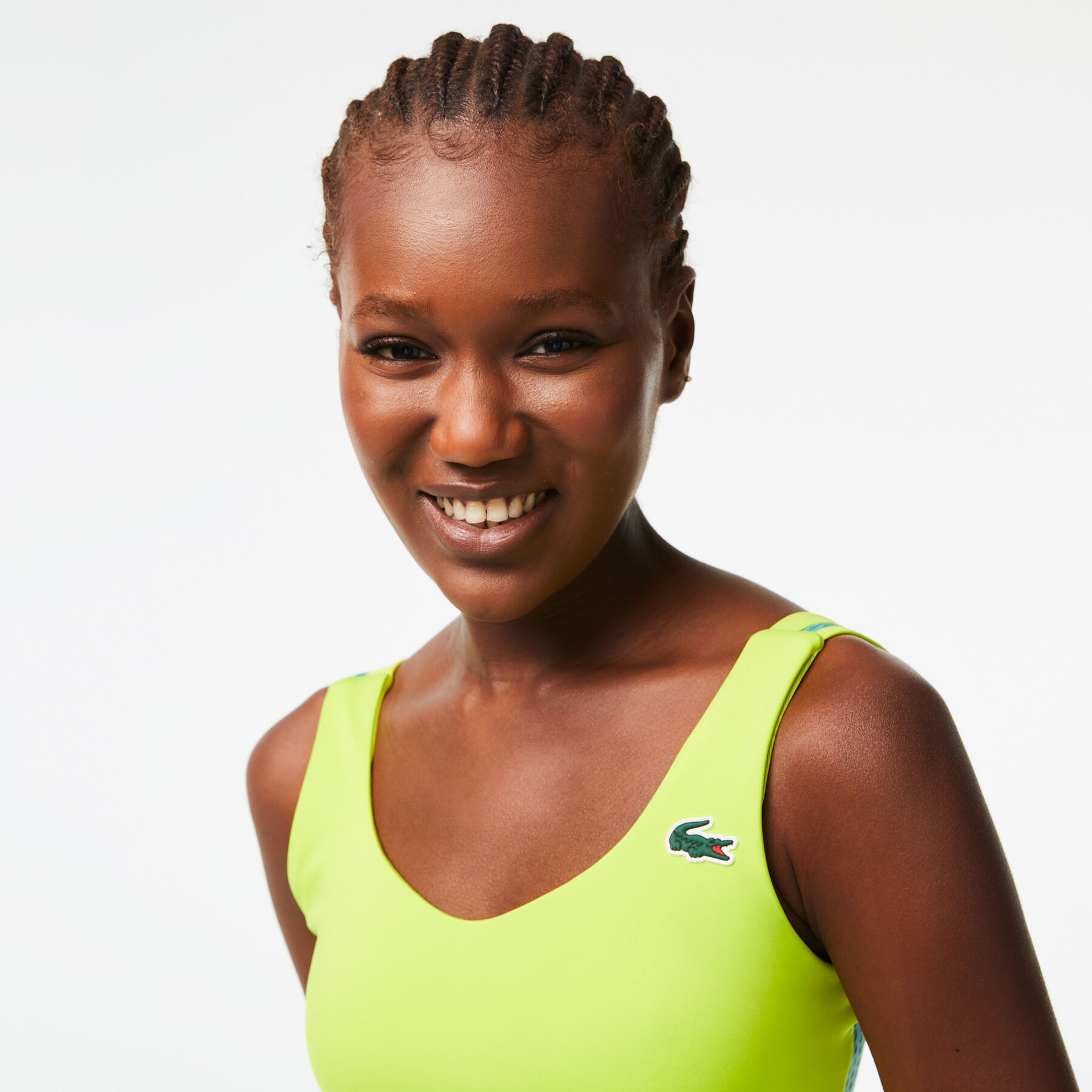 حمالة صدر رياضية بوليستر معاد تدويره سريع الجفاف للنساء مجموعة Lacoste Sport لاكوست حمالة صدر رياضية بوليستر معاد تدويره سريع الجفاف للنساء مجموعة lacoste sport