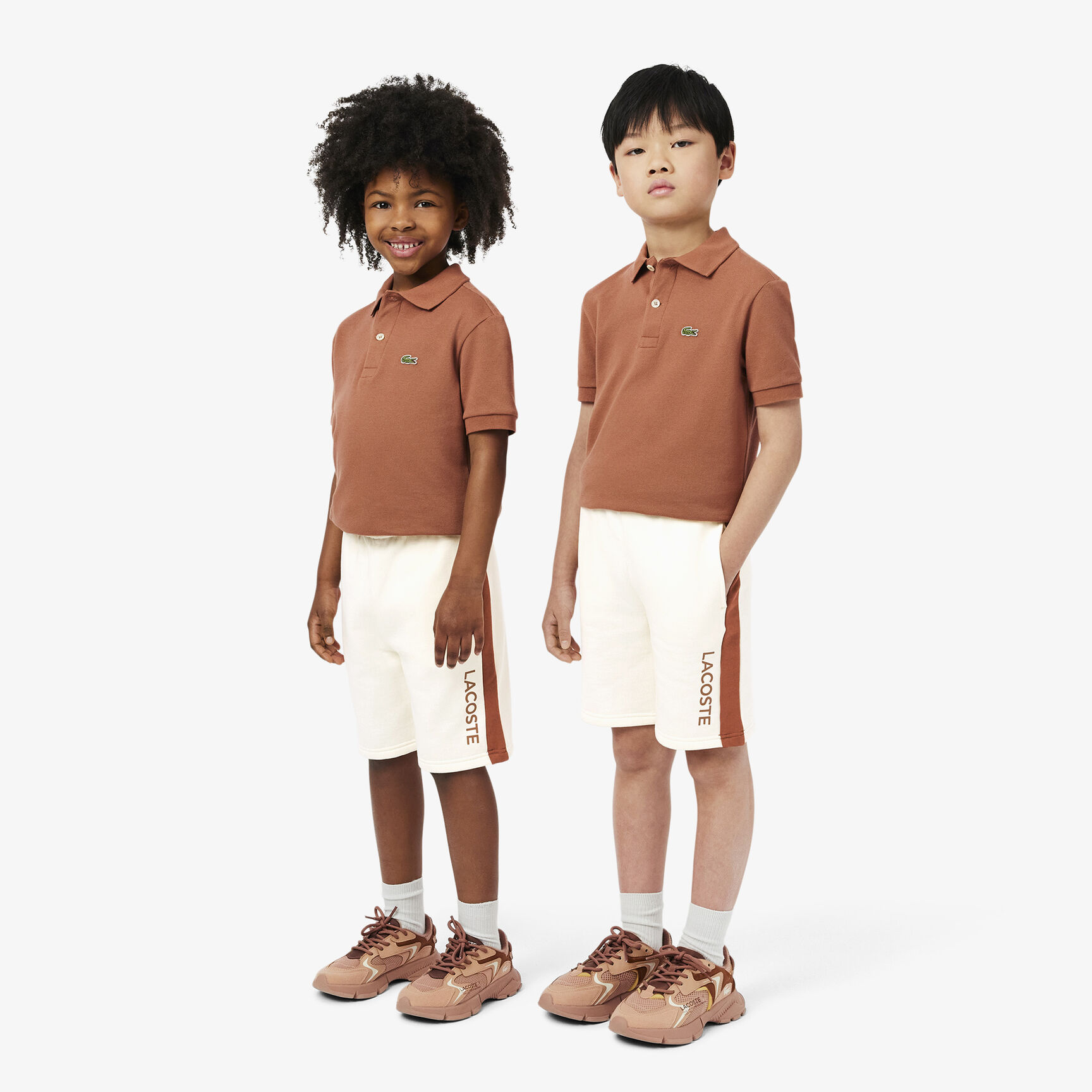 شورت من الصوف متعدد الألوان شورت من الصوف متعدد الألوان