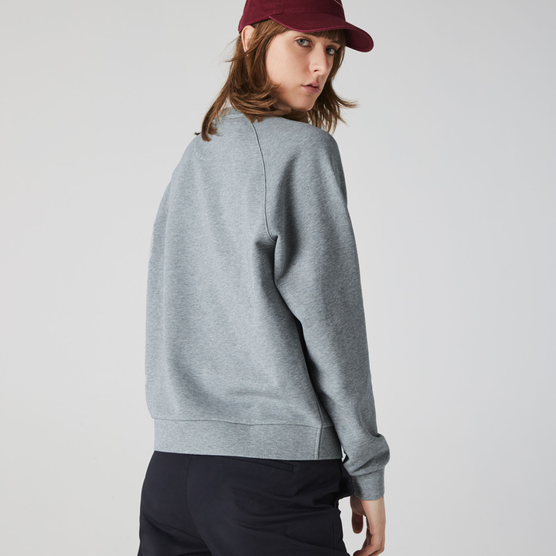lacoste women s crew neck vintage print lightweight cotton fleece sweatshirt