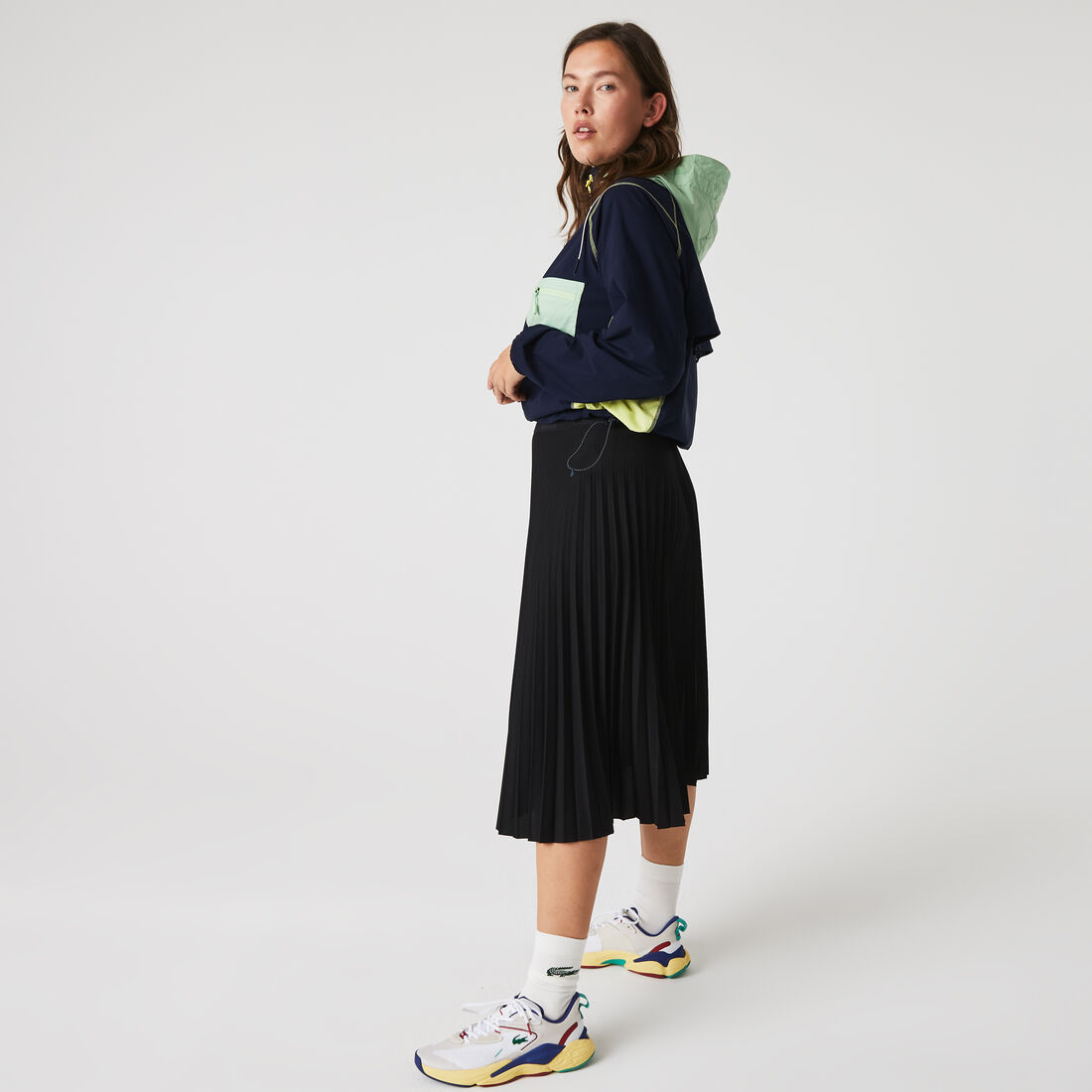 تنورة نسائية بطيات بخصر مطاطي تنورة نسائية بطيات بخصر مطاطي