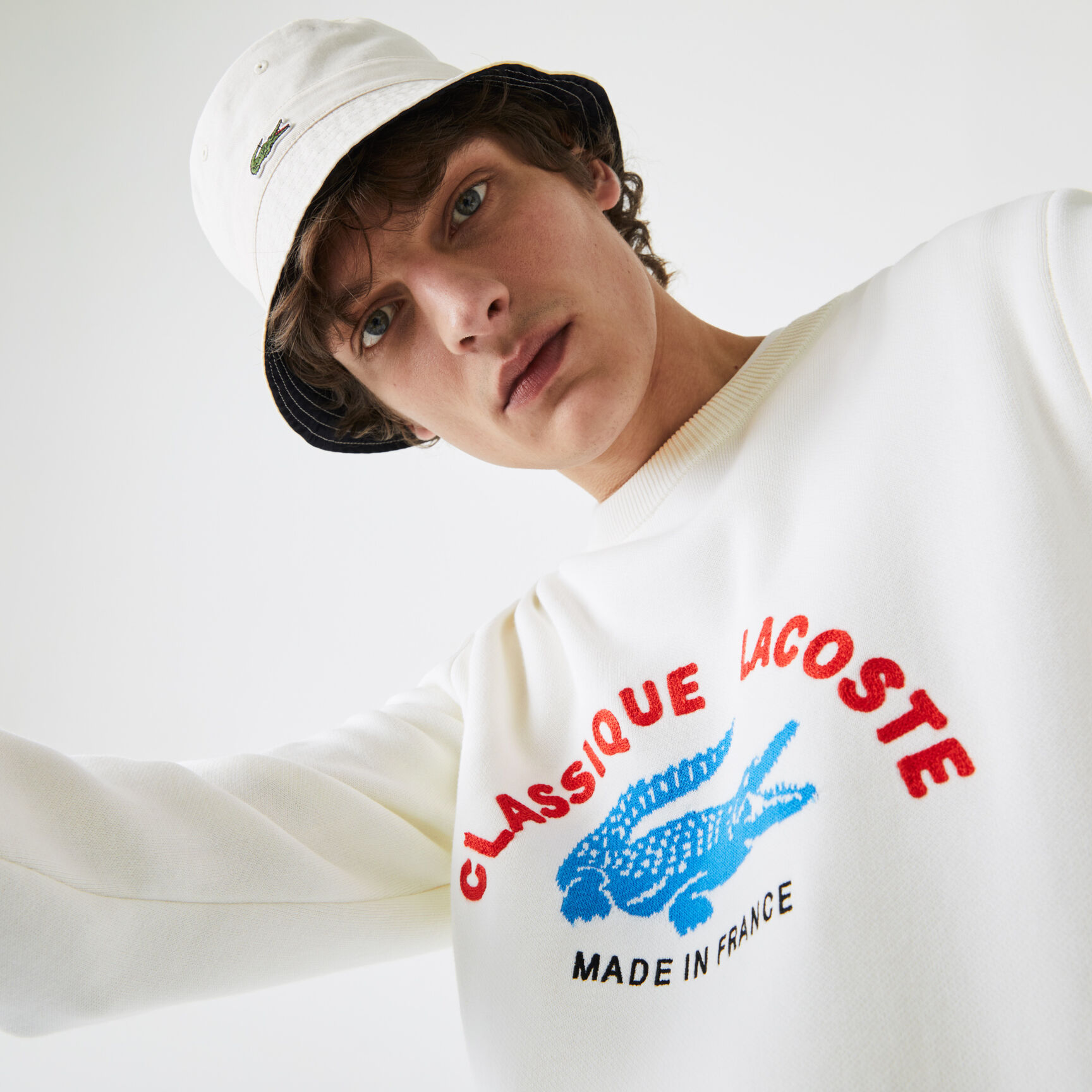 Men’s Made In France Crew Neck Embroidered Stretch Cotton Sweater Men’s Made In France Crew Neck Embroidered Stretch Cotton Sweater