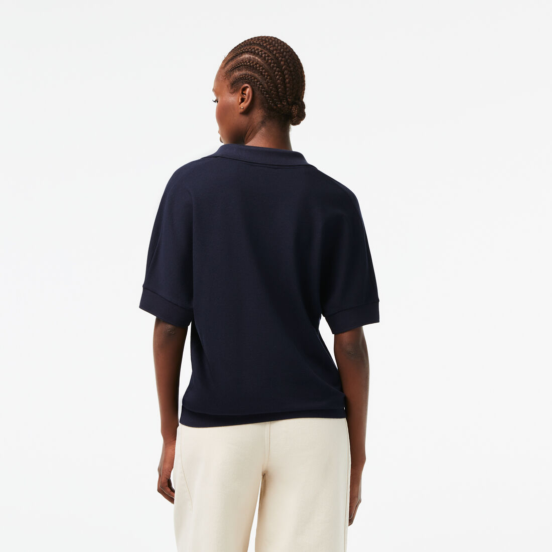 قميص بولو بيكيه سائل بياقة مفتوحة قميص بولو بيكيه سائل بياقة مفتوحة