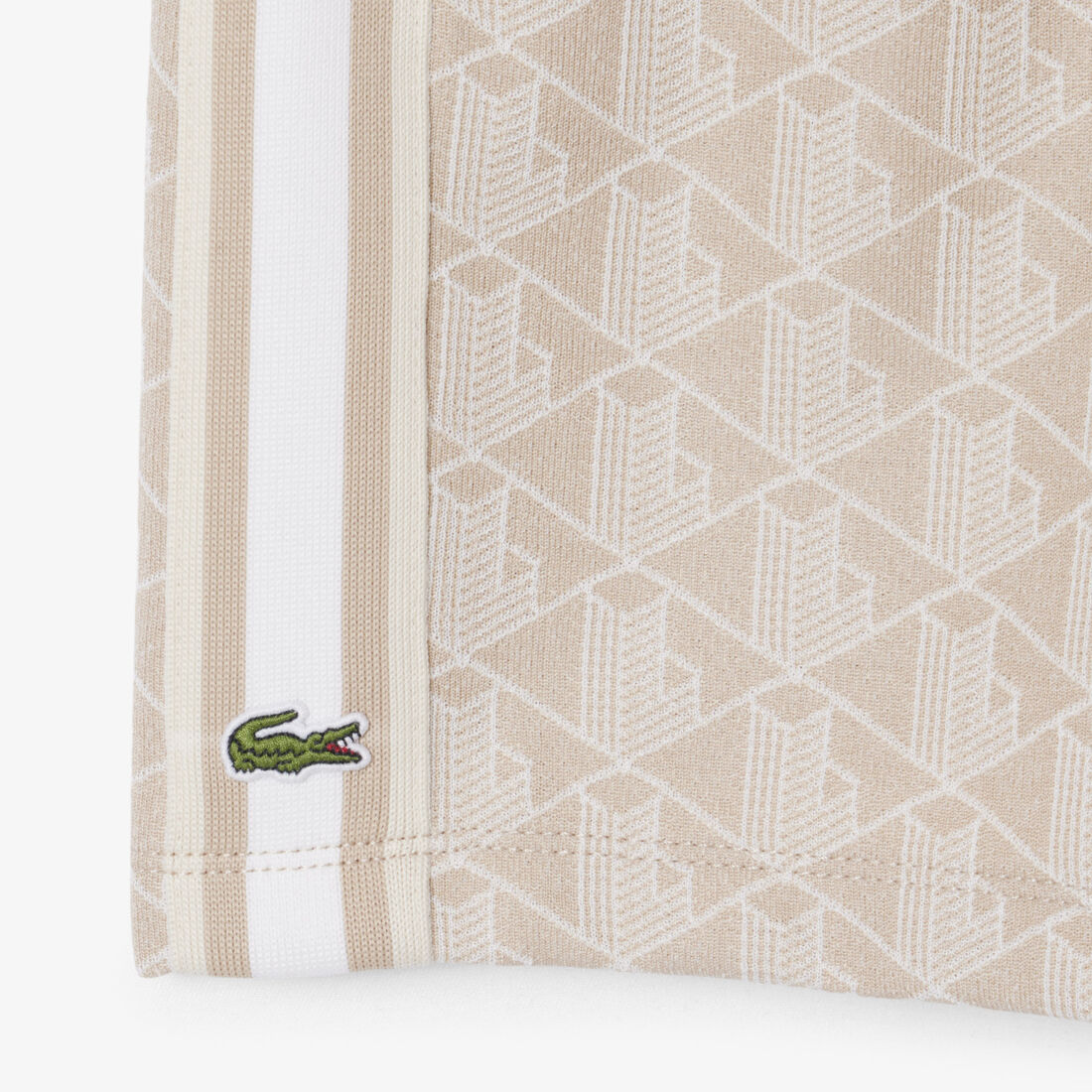 تنورة بجاكار المونوغرام تنورة بجاكار المونوغرام