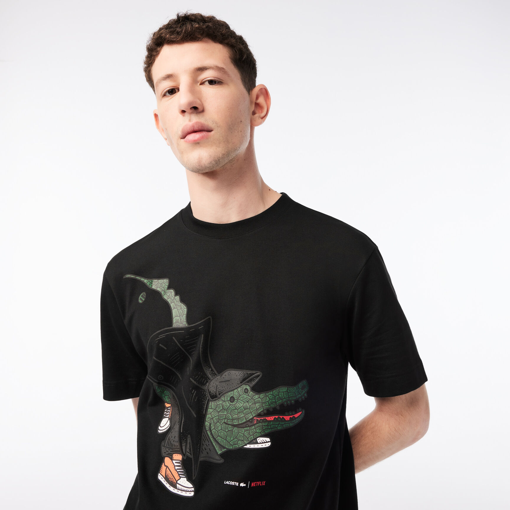 تيشيرت قطن عضوي للرجال مجموعة Lacoste x Netflix تيشيرت قطن عضوي للرجال مجموعة Lacoste x Netflix