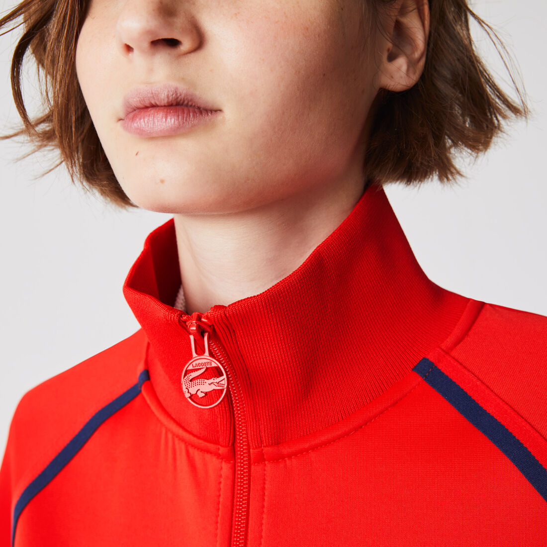 سويت شيرت بسحاب للنساء مع ياقة واقفة وطراز الفينتيج القديم سويت شيرت بسحاب للنساء مع ياقة واقفة وطراز الفينتيج القديم