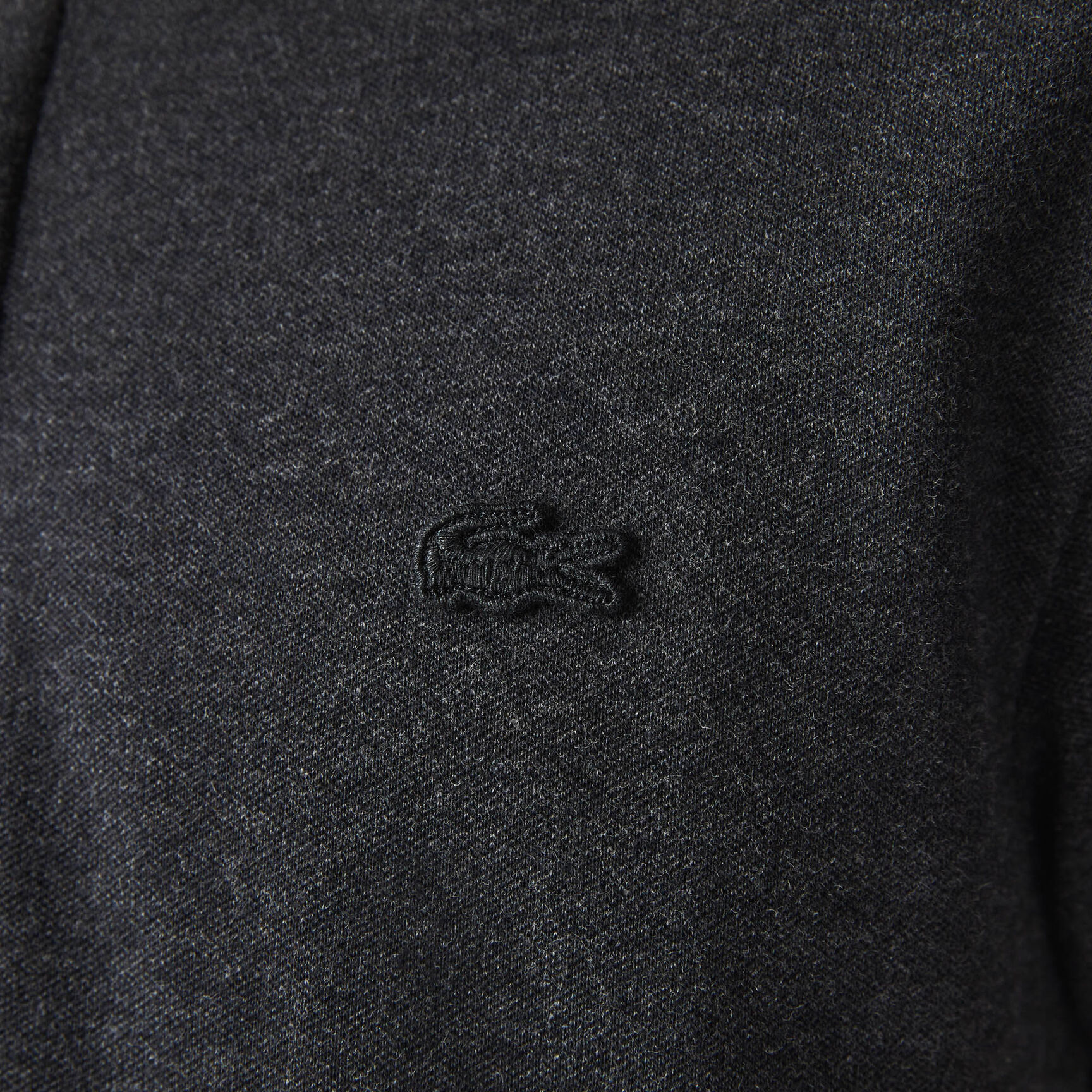 قميص بولو بيكيه باريسي بقصة عادية