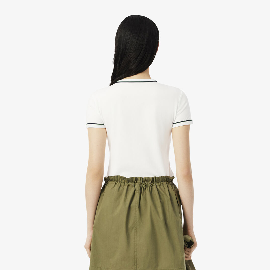 تي شيرت جيرسي بحواف متباينة تي شيرت جيرسي بحواف متباينة