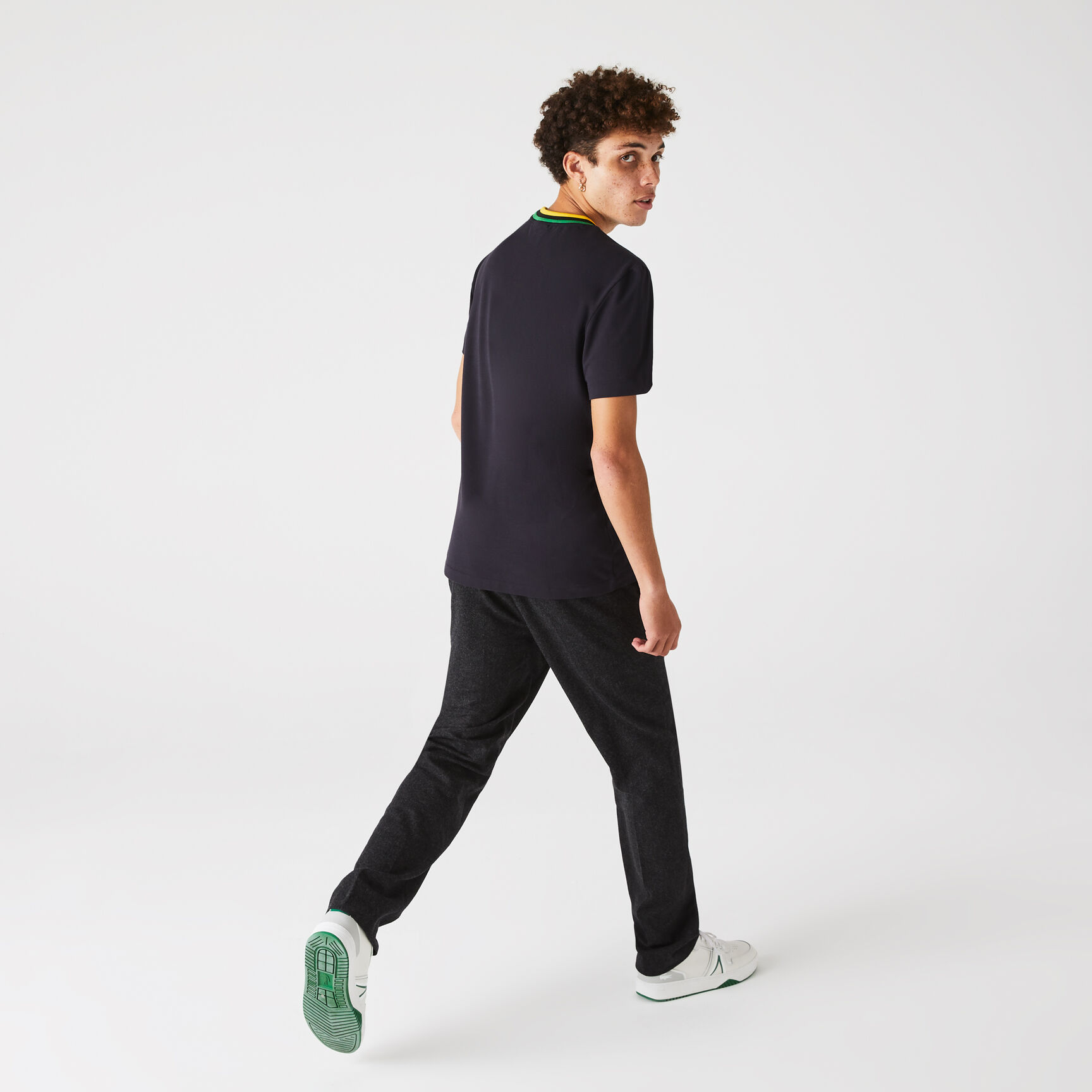 تيشيرت رجالي من قطن بيكيه خفيف للغاية تيشيرت رجالي من قطن بيكيه خفيف للغاية