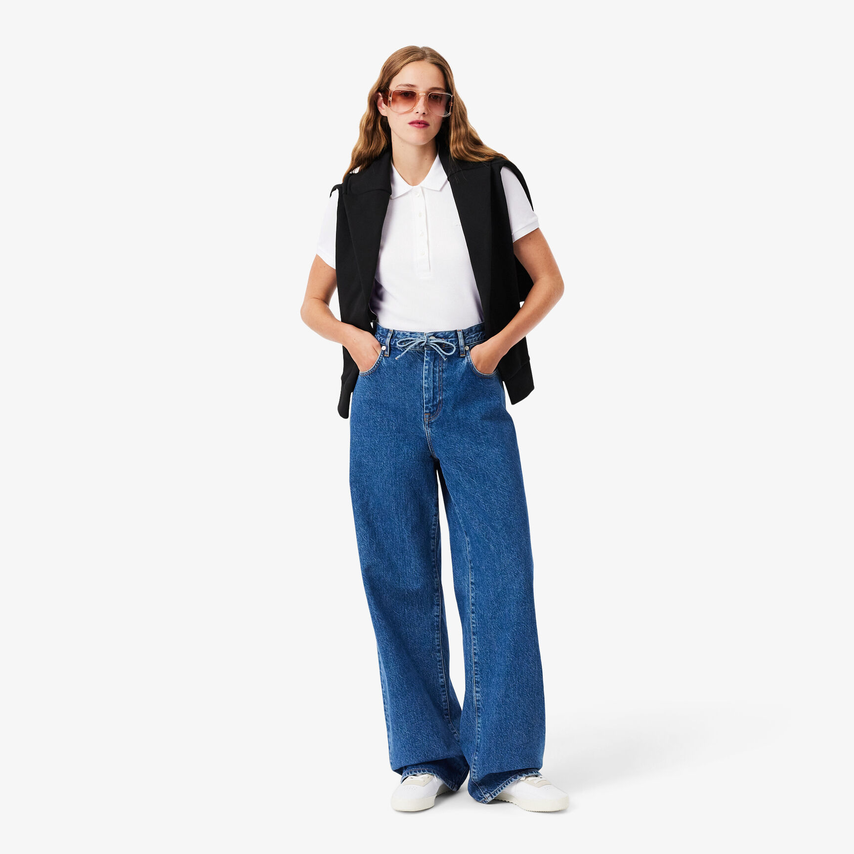 تيشيرت بولو L.12.D بقصة ضيقة من قماش بيتي بيكيه المطاطي تيشيرت بولو L.12.D بقصة ضيقة من قماش بيتي بيكيه المطاطي