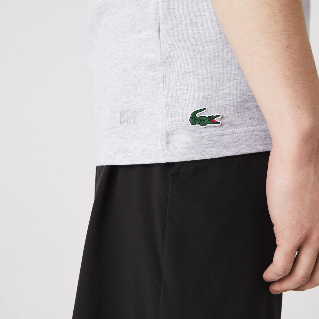 تيشيرت جيرسيه بطبعة تمساح للرجال مجموعة Lacoste SPORT تيشيرت جيرسيه بطبعة تمساح للرجال مجموعة Lacoste SPORT