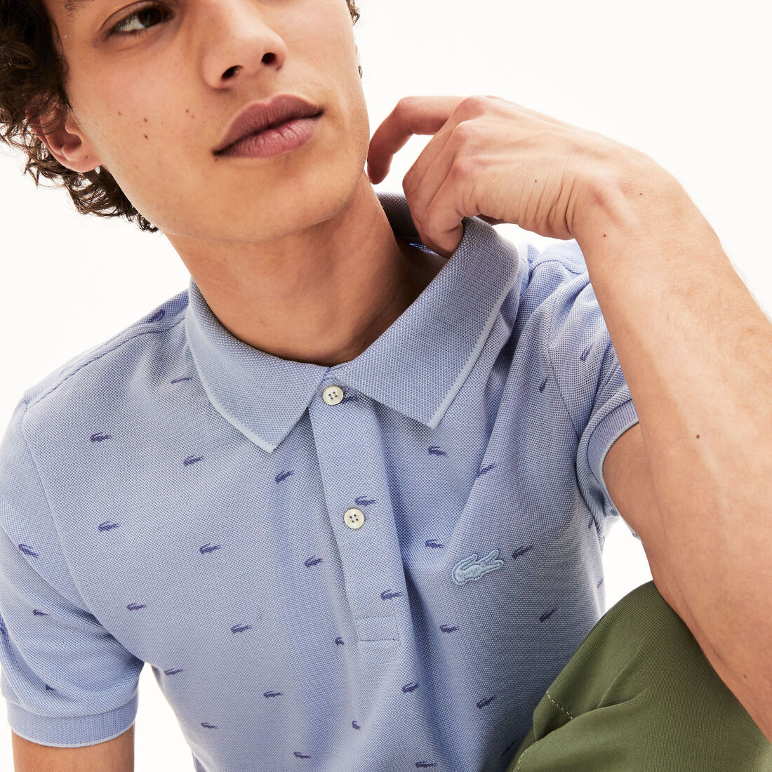 قميص بولو بطبعات صغيرة من Lacosteللرجال قميص بولو بطبعات صغيرة من Lacosteللرجال
