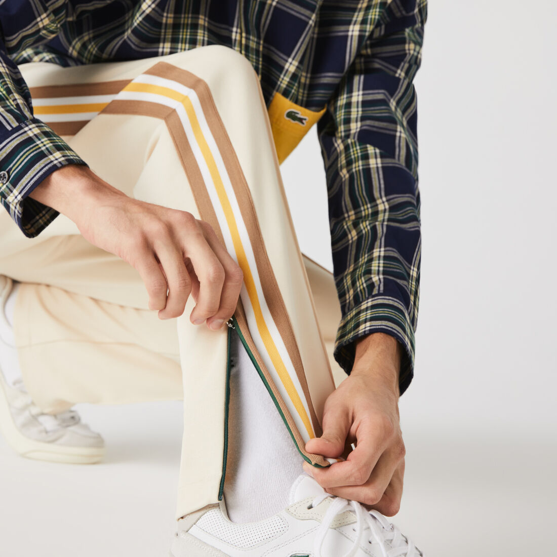 Men’s Straight Cut Heritage Contrast Bands Tracksuit Pants Men’s Straight Cut Heritage Contrast Bands Tracksuit Pants