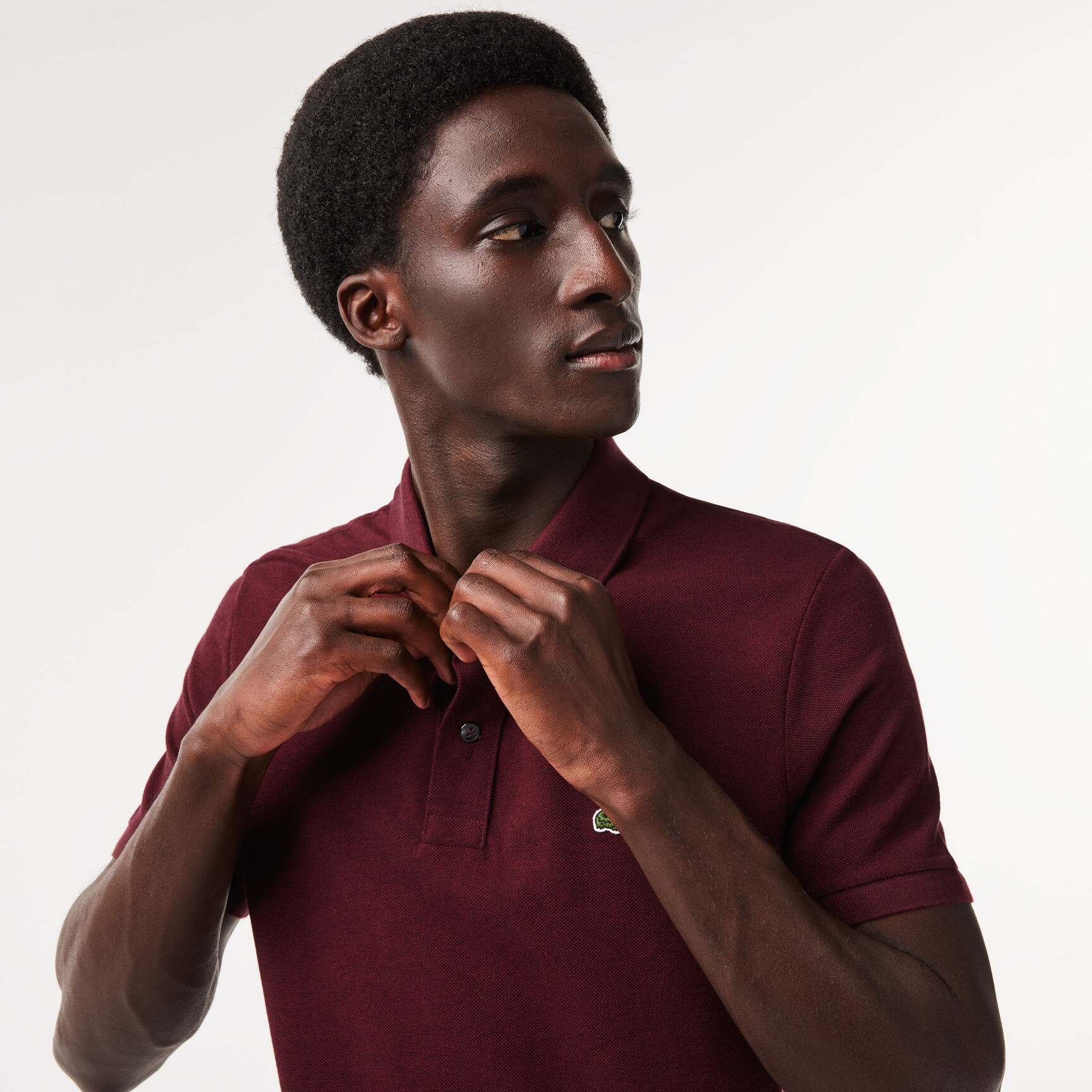 قميص بولو بيكيه بقصة ضيقة L.12.12