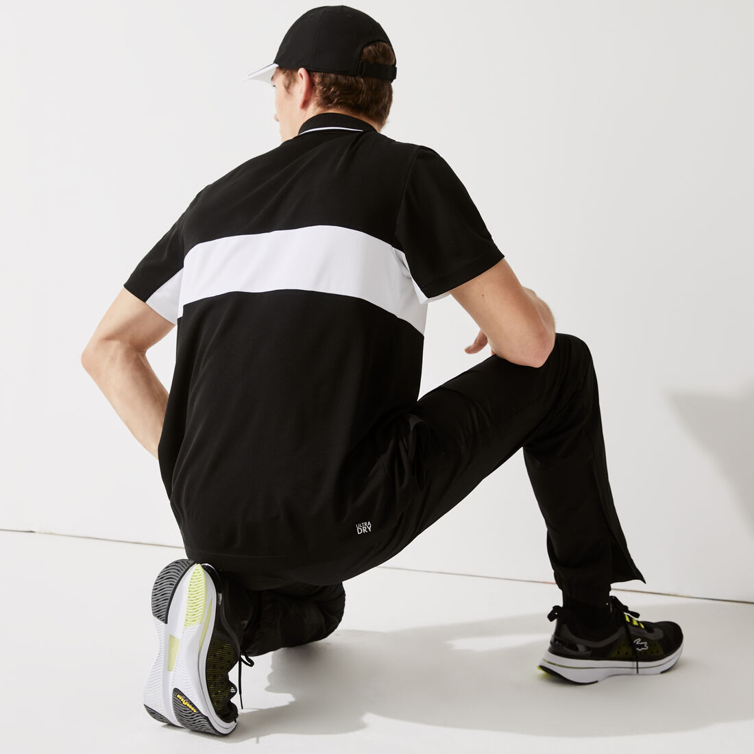 قميص بولو مقاوم مسامي للرجال مع كتل لونية مجموعة Lacoste SPORT قميص بولو مقاوم مسامي للرجال مع كتل لونية مجموعة Lacoste SPORT